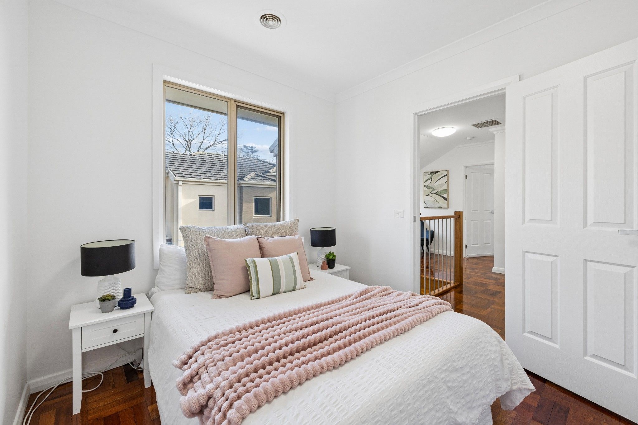 7/23 Macpherson Street — photo 8 of 14