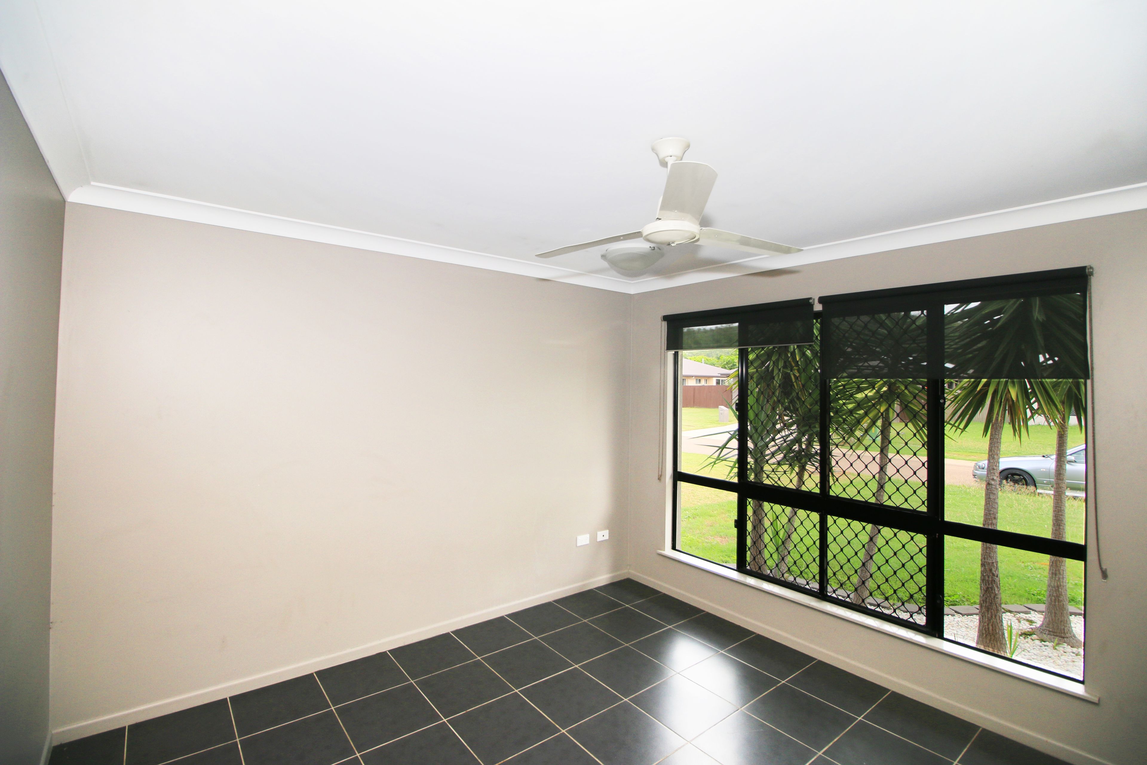 12 Redgum Court, Mount Louisa, QLD 4814