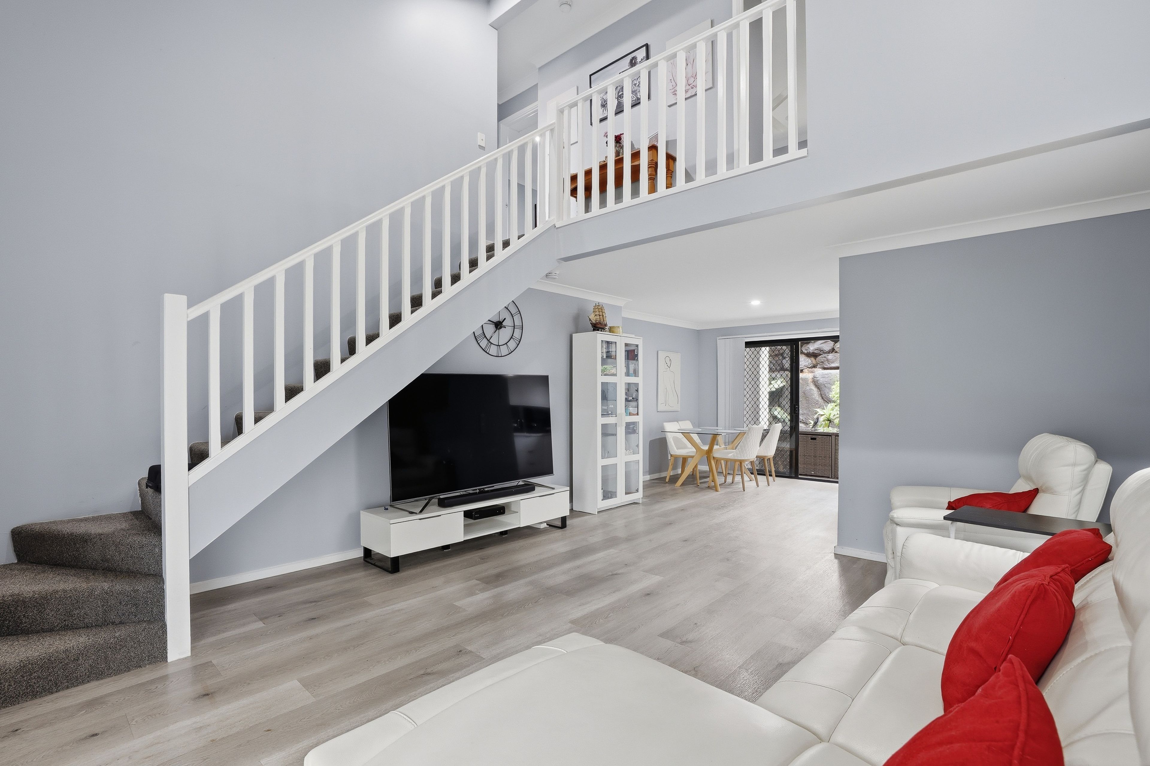 802/2 Gentian Drive — photo 4 of 30