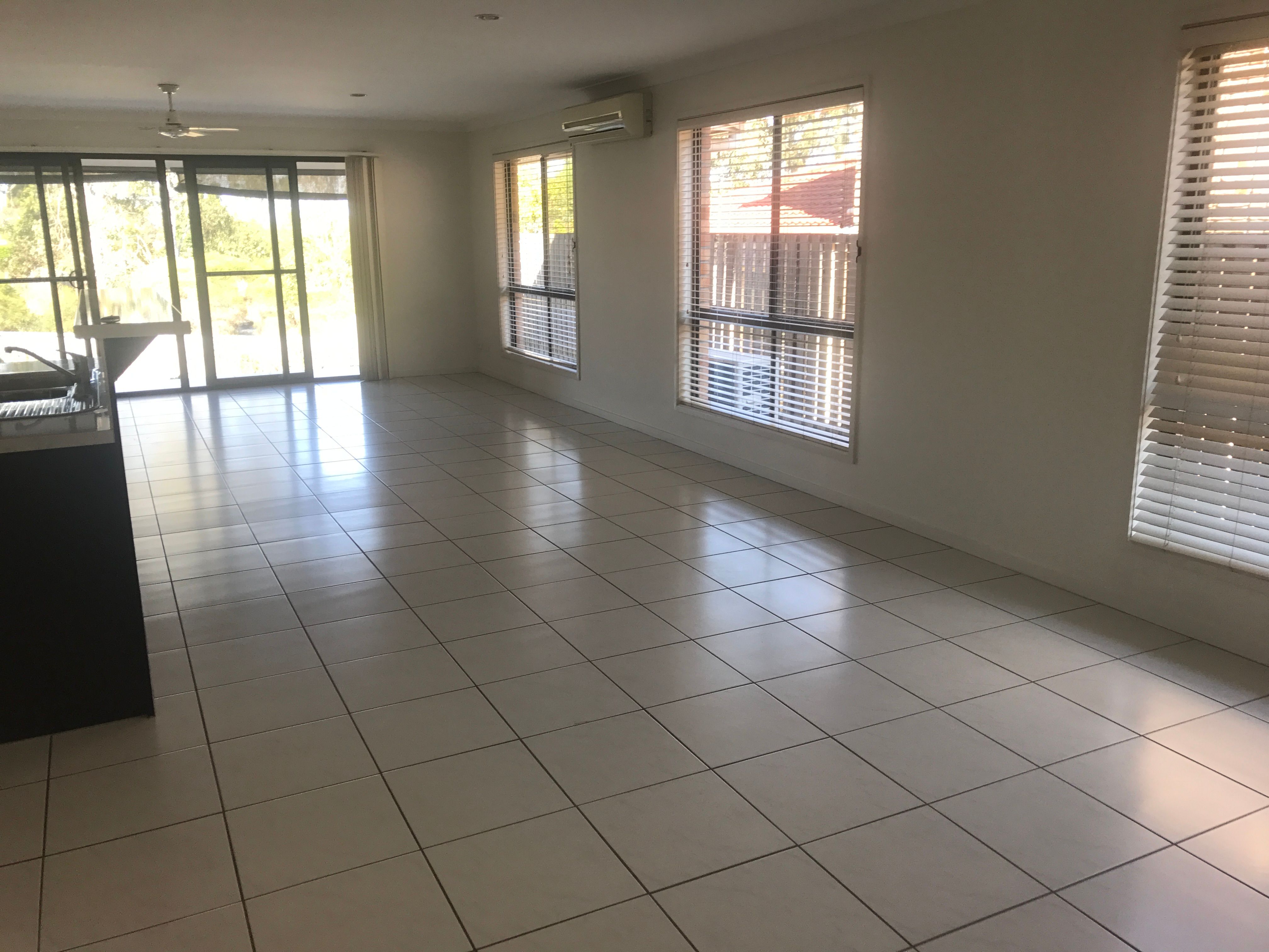 2/14 Pecan Drive, Upper Coomera, QLD 4209
