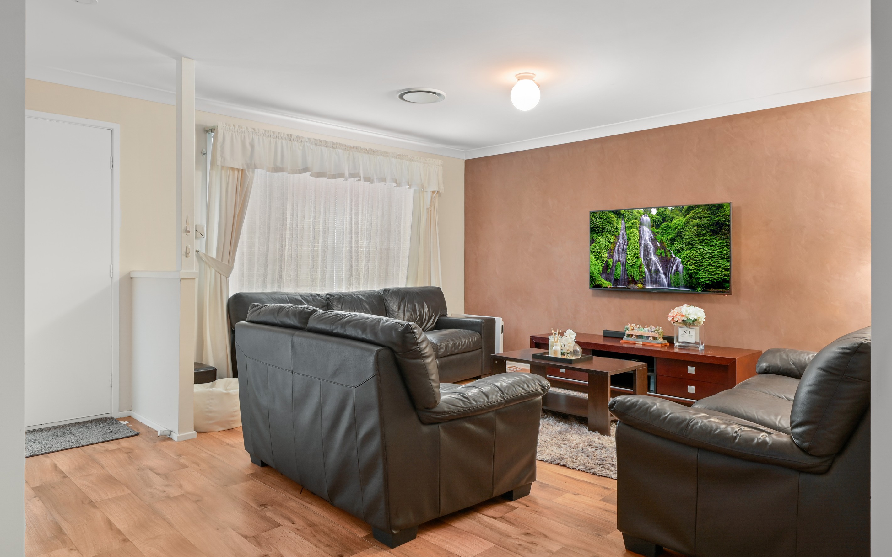 199 Braidwood Drive, Prestons, NSW 2170