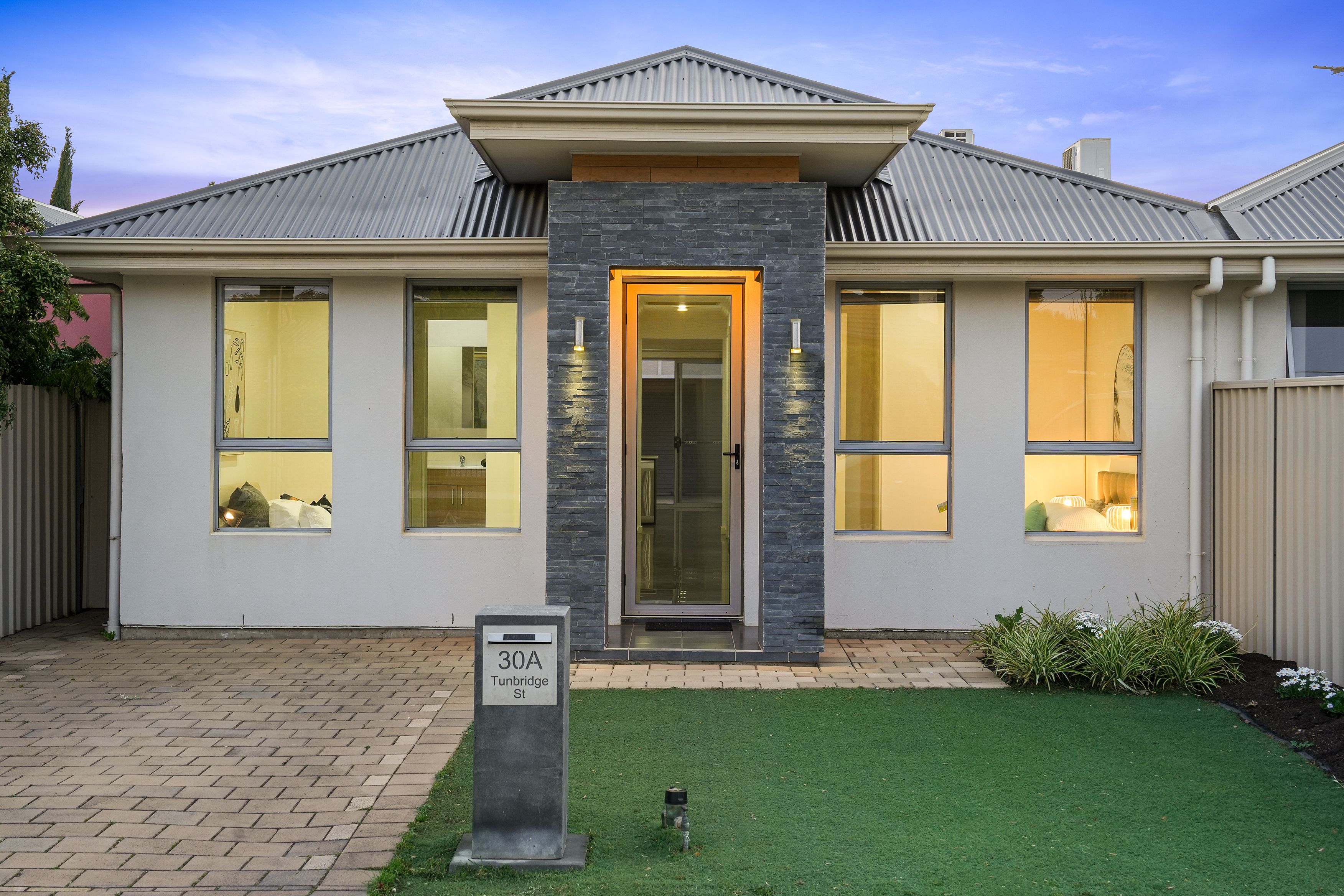 30A Tunbridge Street, Woodville South, SA 5011