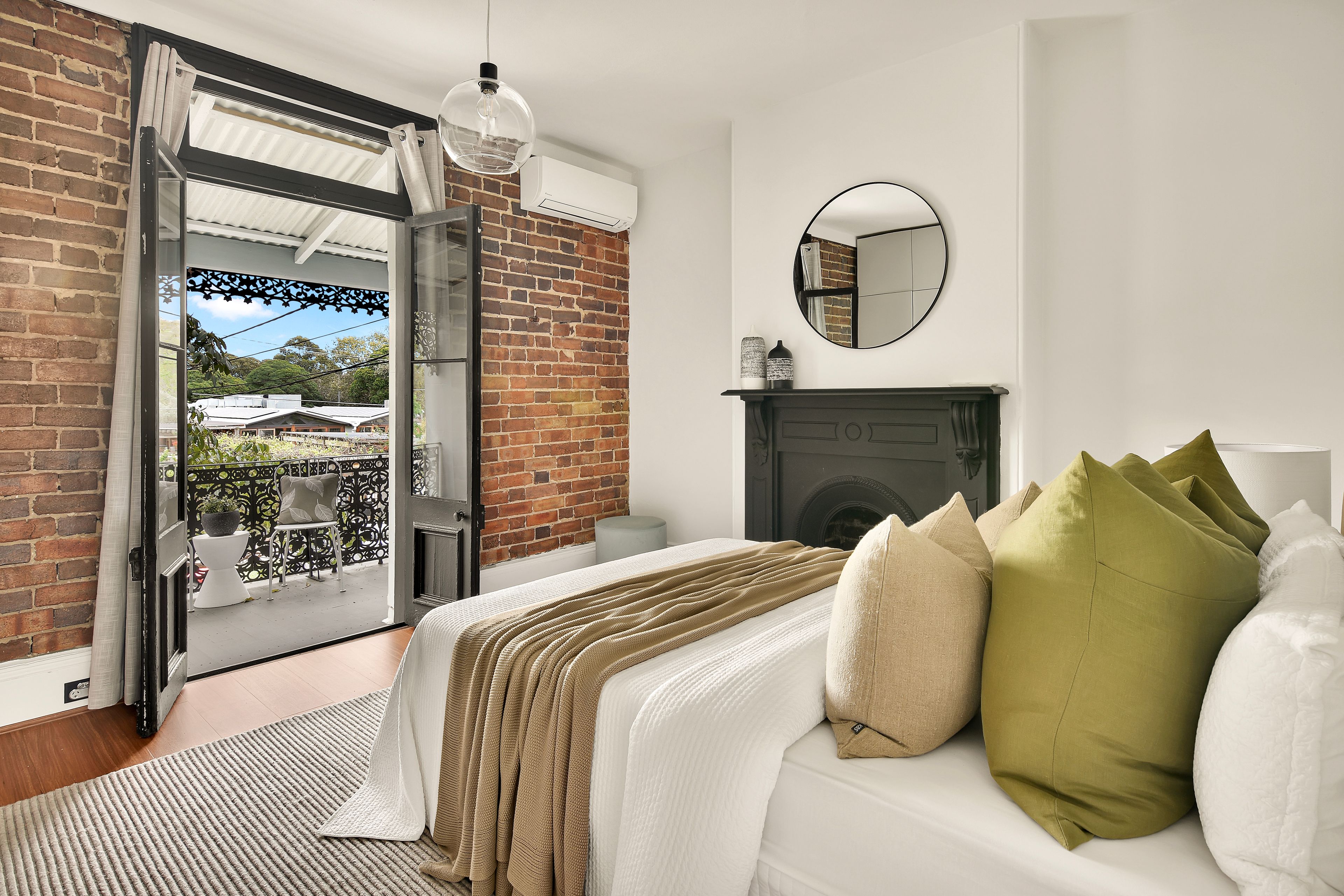 60 Mallett Street — photo 4 of 8