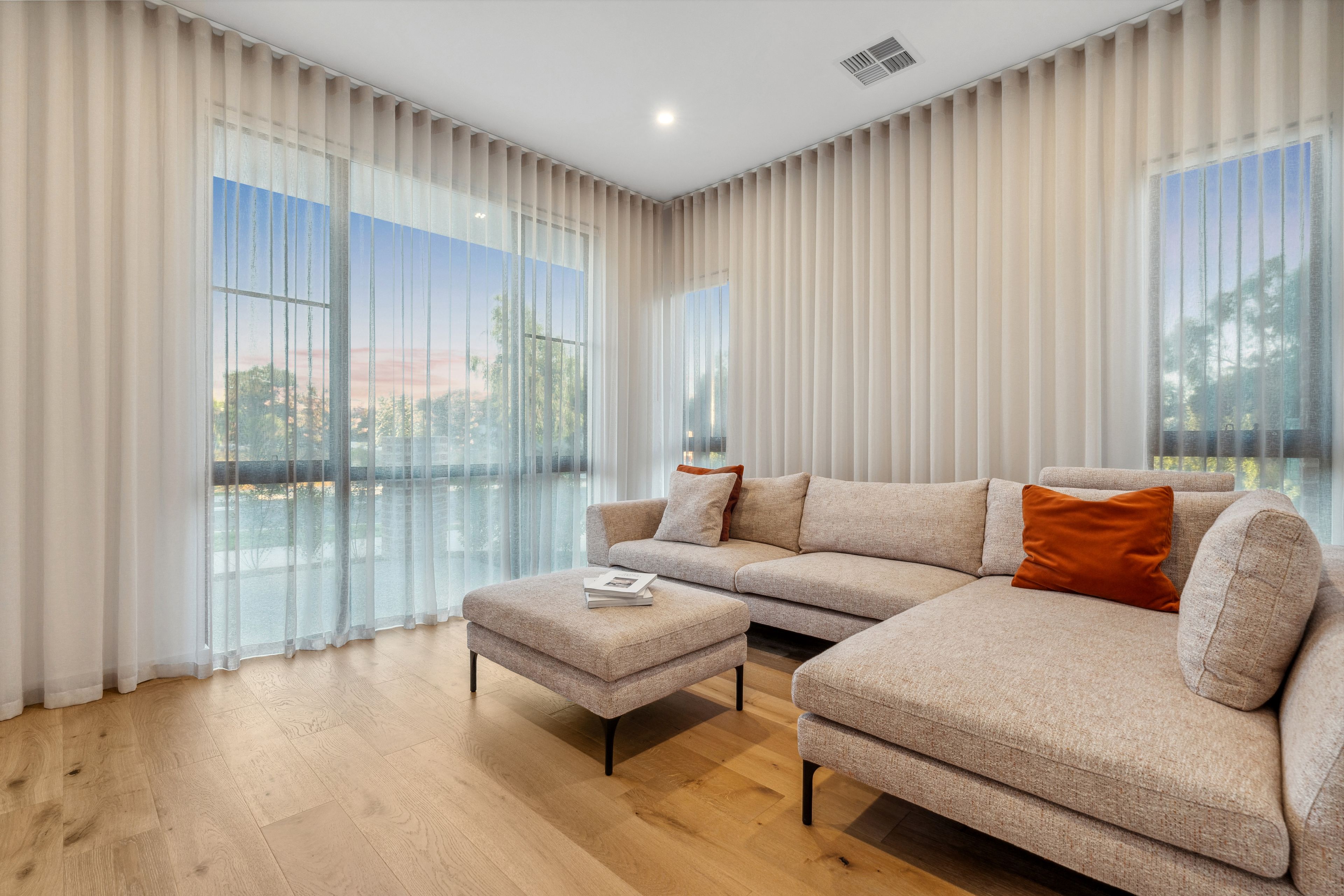 18 Wiltshire Drive, Lightsview, SA 5085