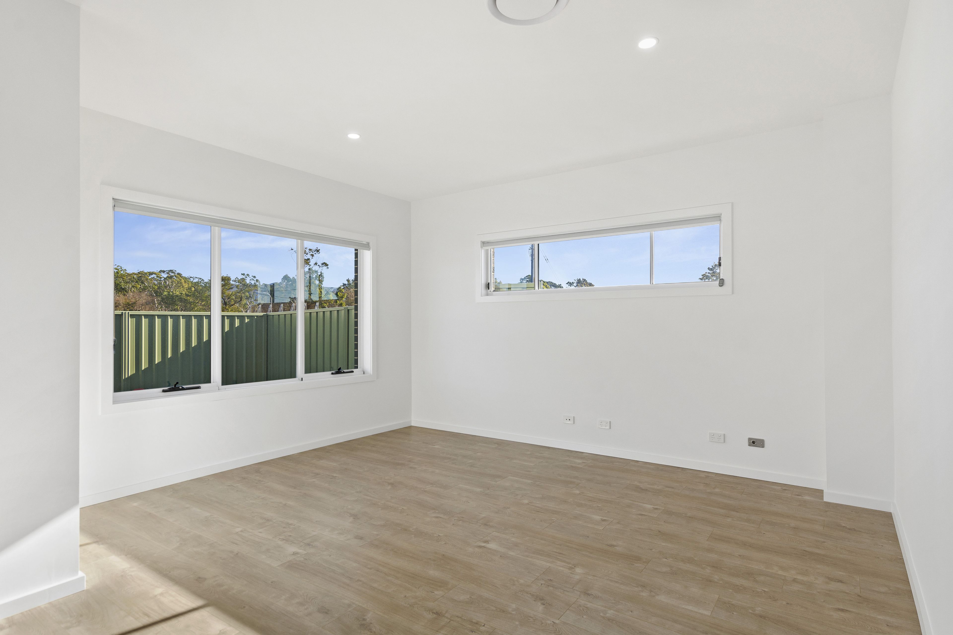 2/1 Western Avenue, Dapto, NSW 2530