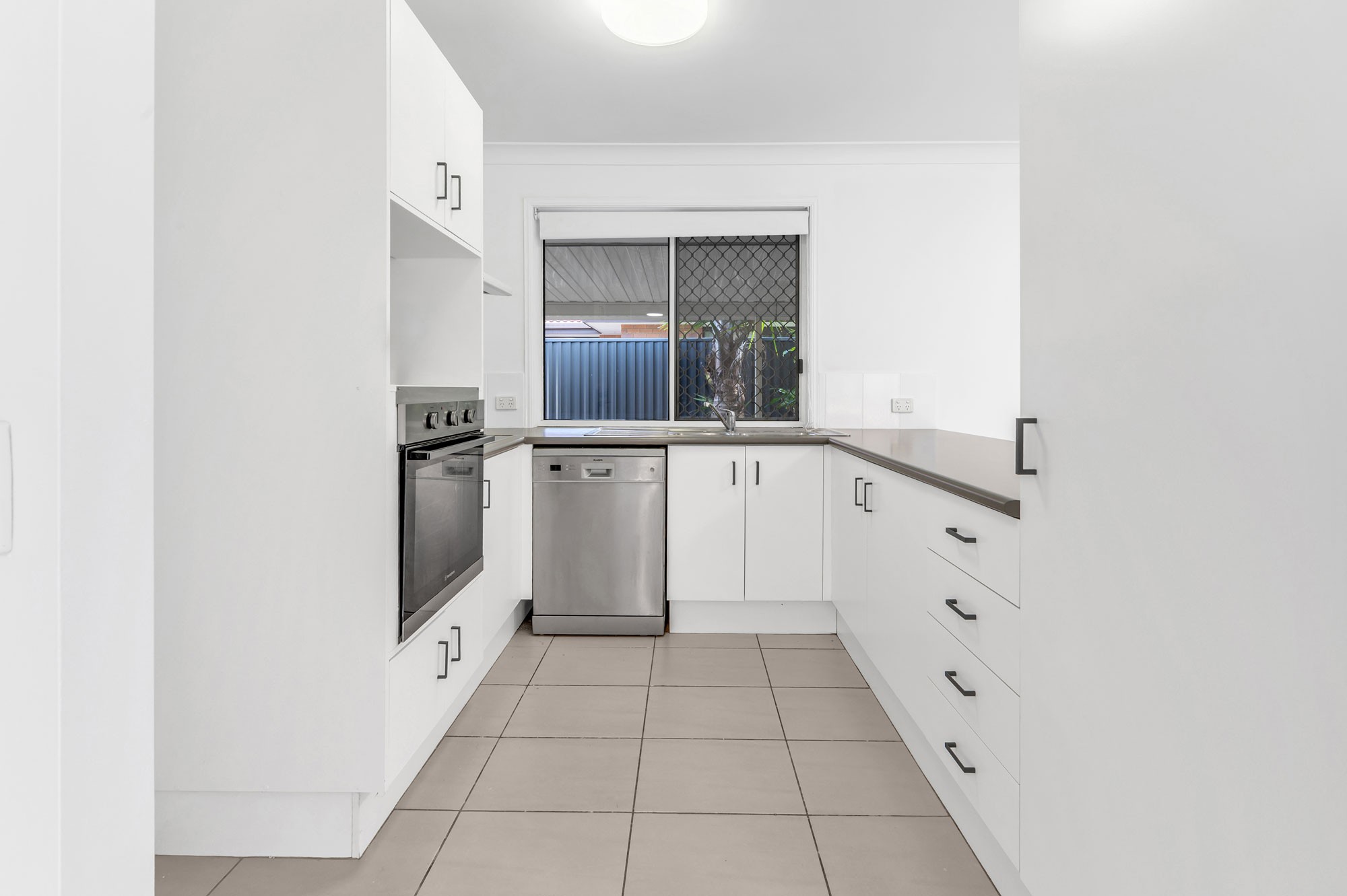 26 Mojave Drive, Burleigh Waters, QLD 4220