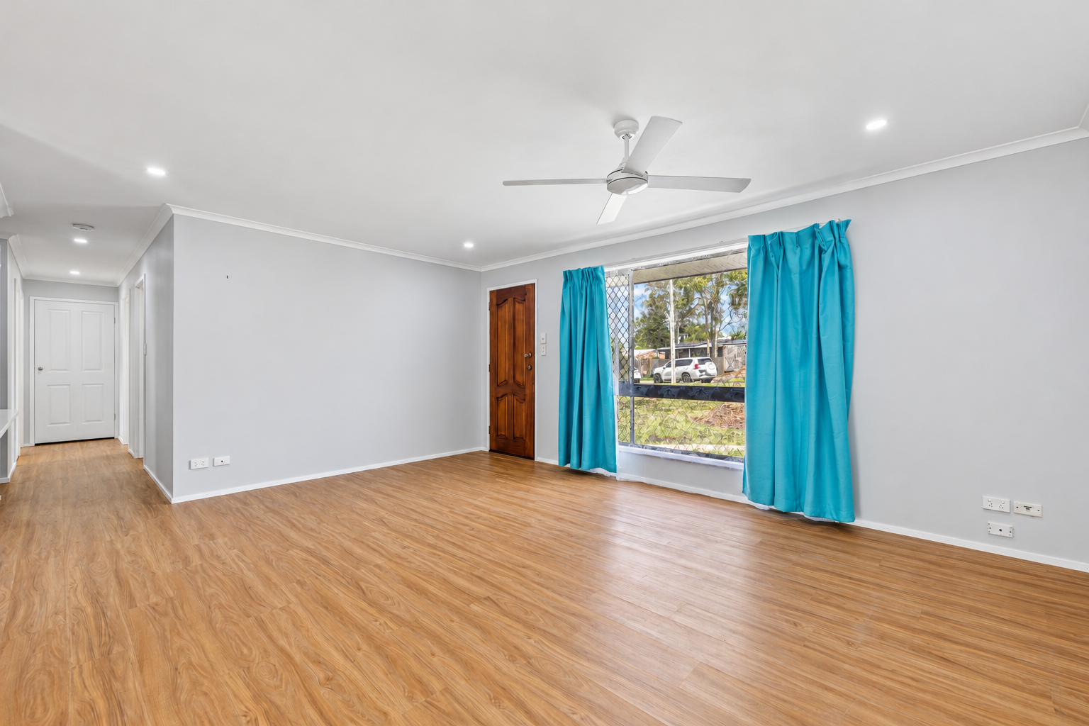 17 Feldspar Street — photo 3 of 16