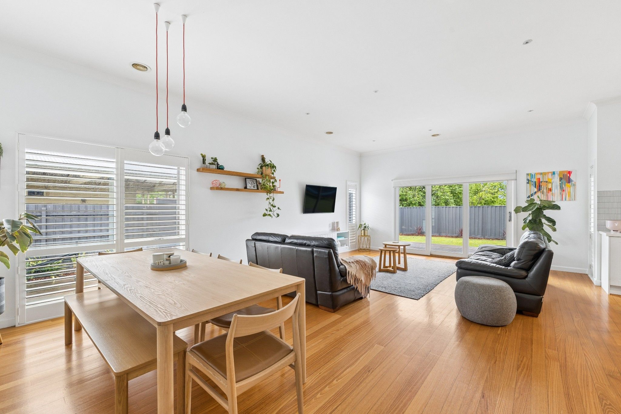 18 Northernhay Street — photo 3 of 15