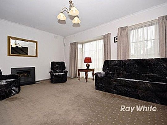 8 Simmonds Court, WANTIRNA SOUTH, VIC 3152