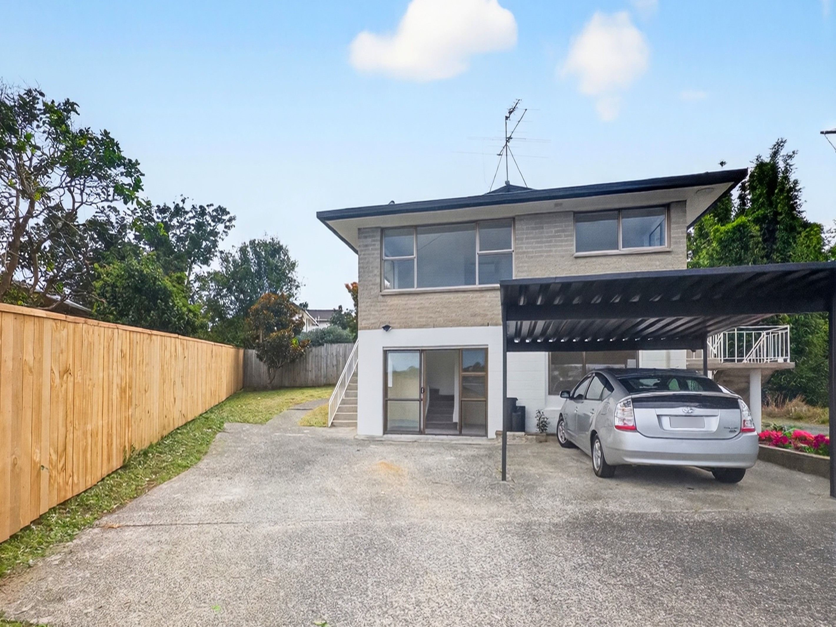 1/23 Ramillies Place, Glenfield, North Shore City