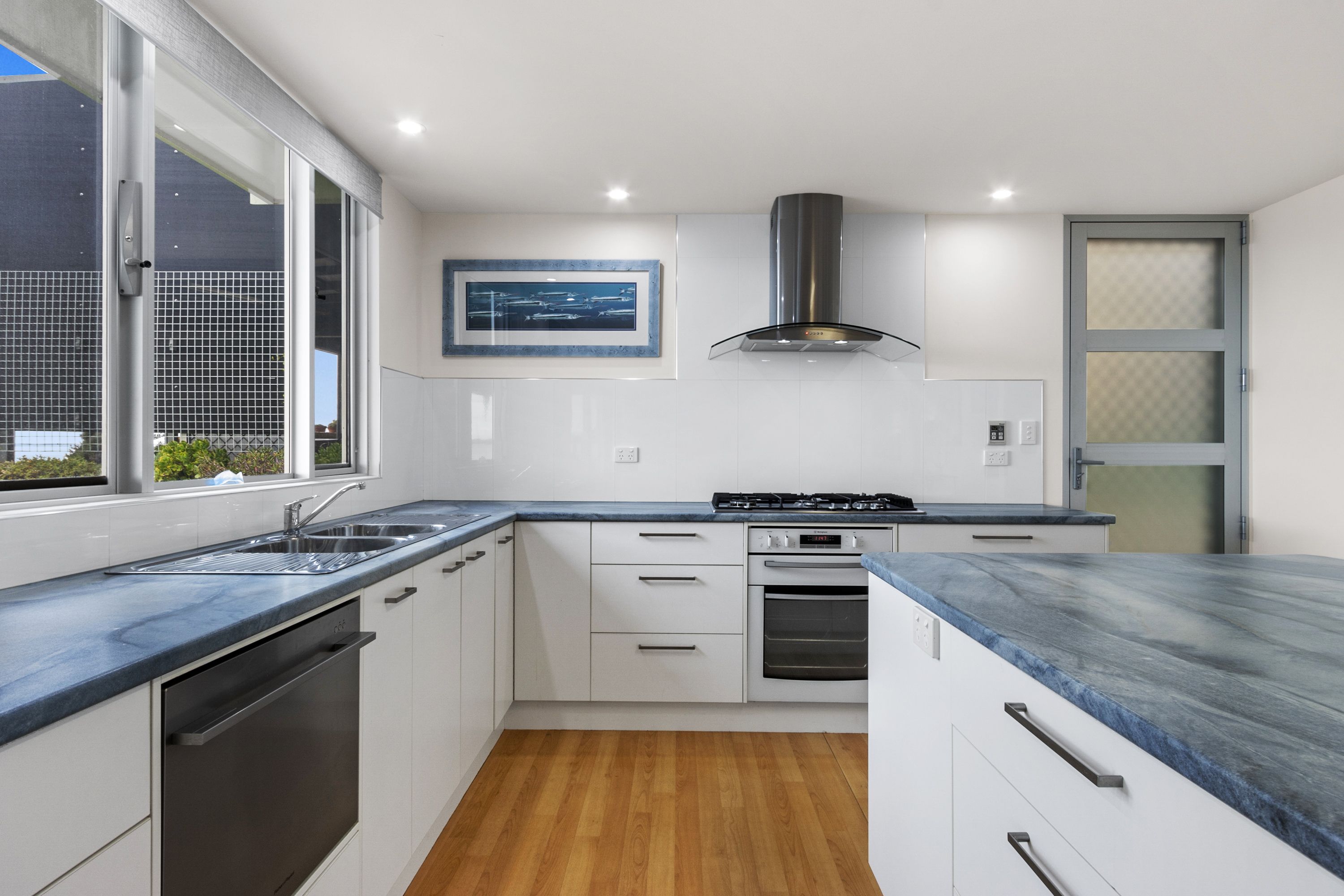 128 North Coast Road — photo 5 of 30
