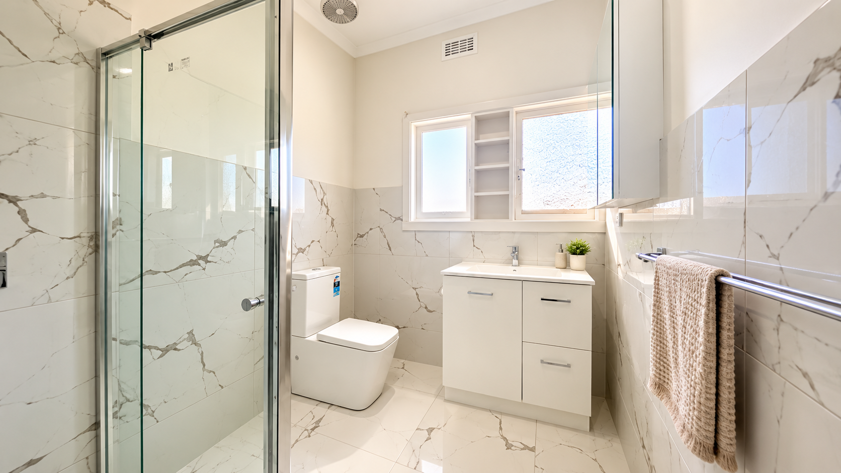 16 Neimur Avenue — photo 6 of 8