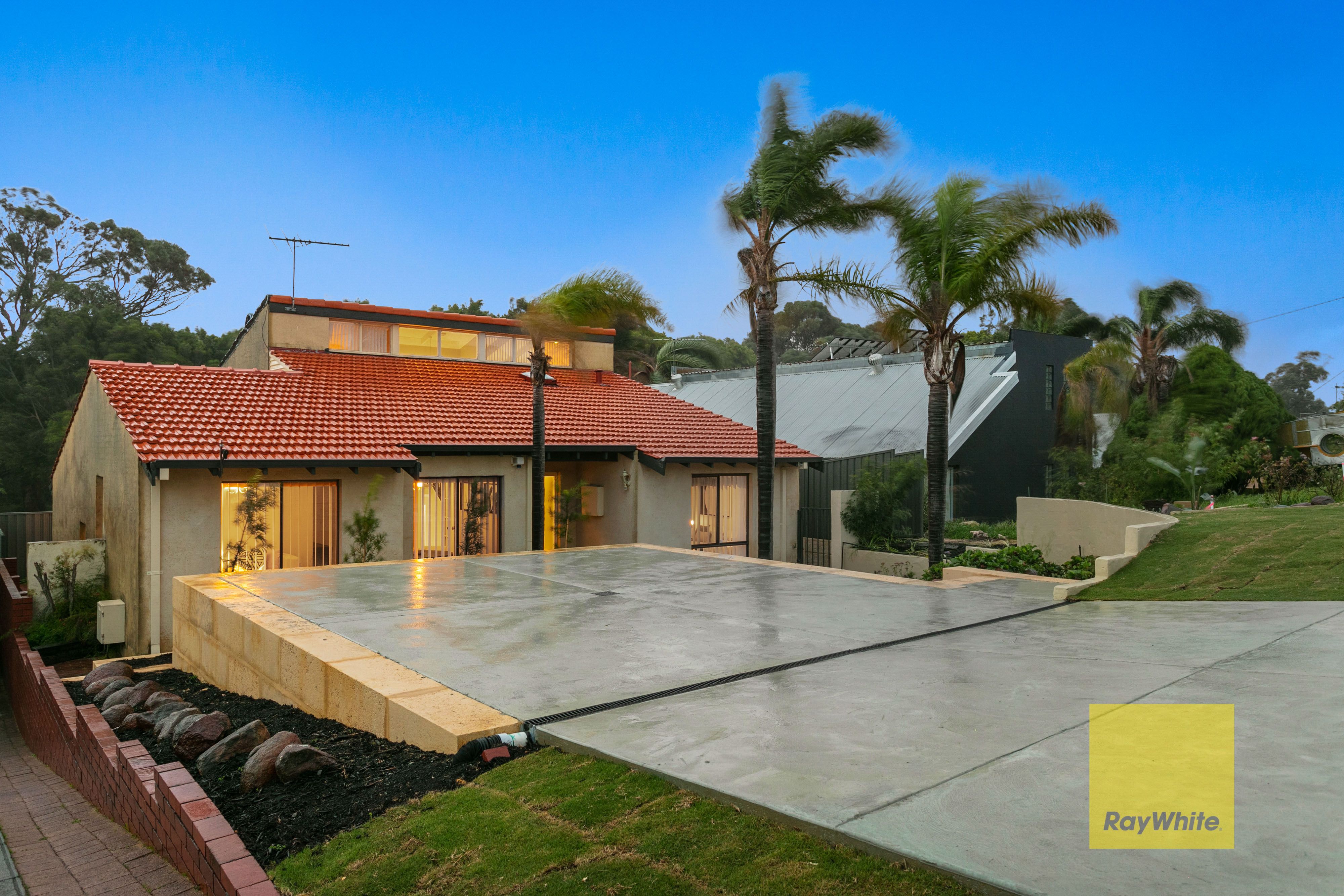 81 Clontarf Street, Sorrento, WA 6020