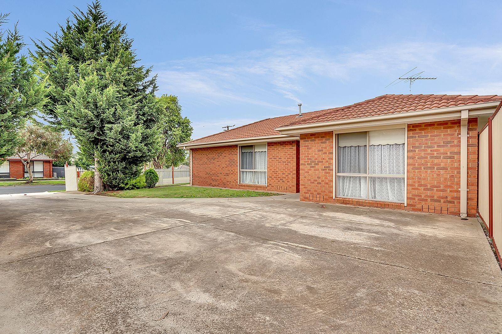 12 Gillingham Crescent, Craigieburn, VIC 3064