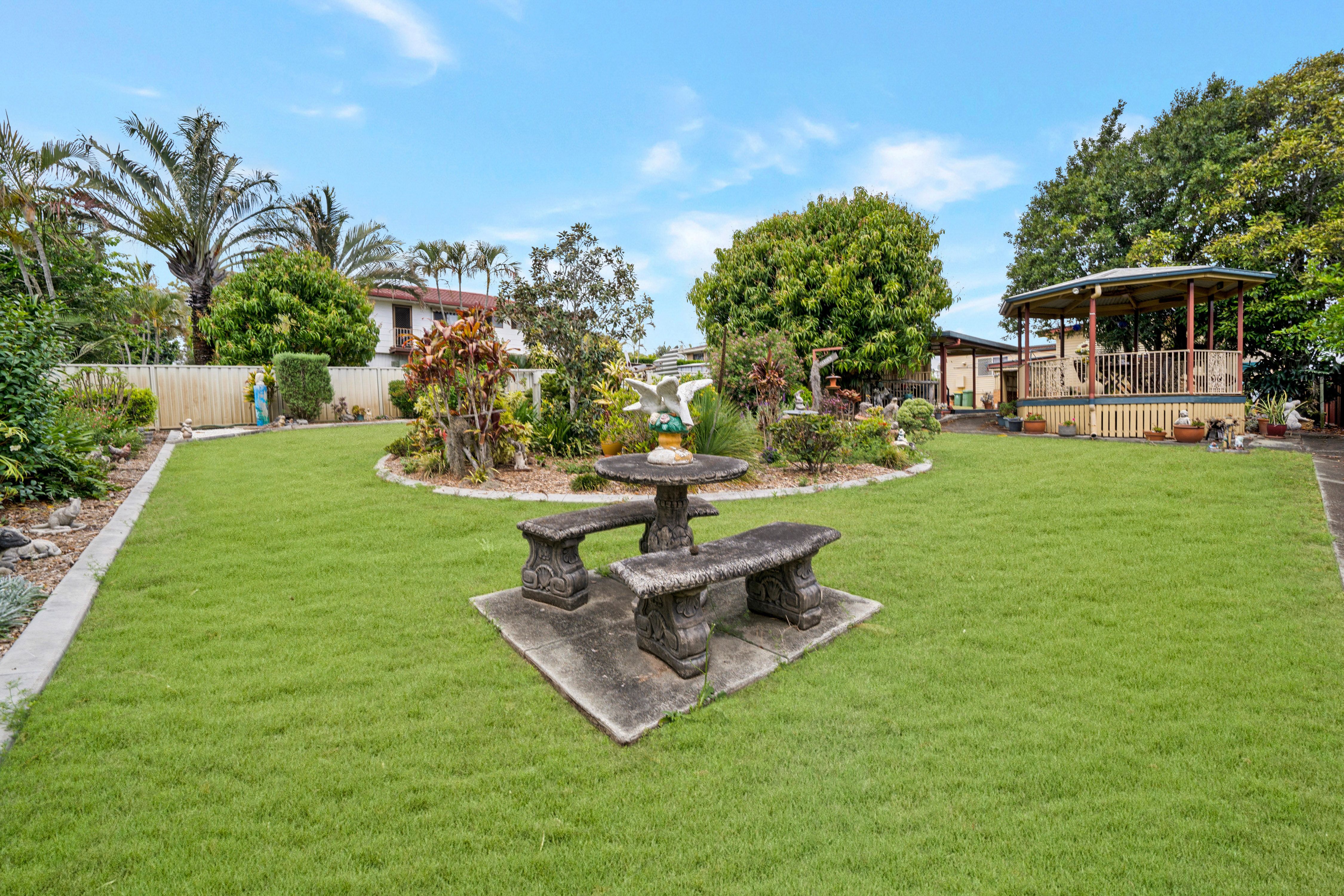 18 Kraatz Avenue, Loganlea, QLD 4131