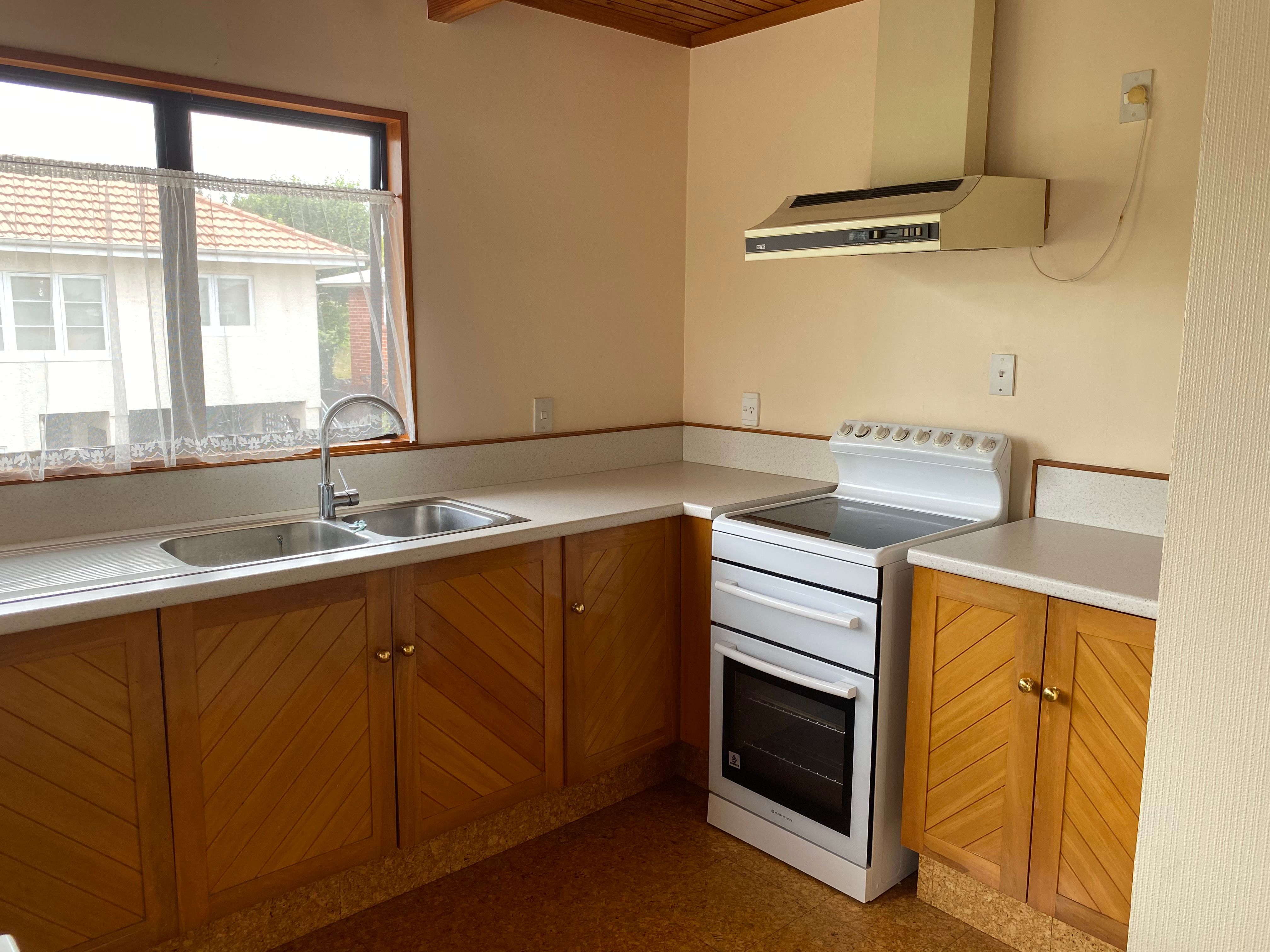 162 Edgecumbe Road, Avenues, Tauranga City