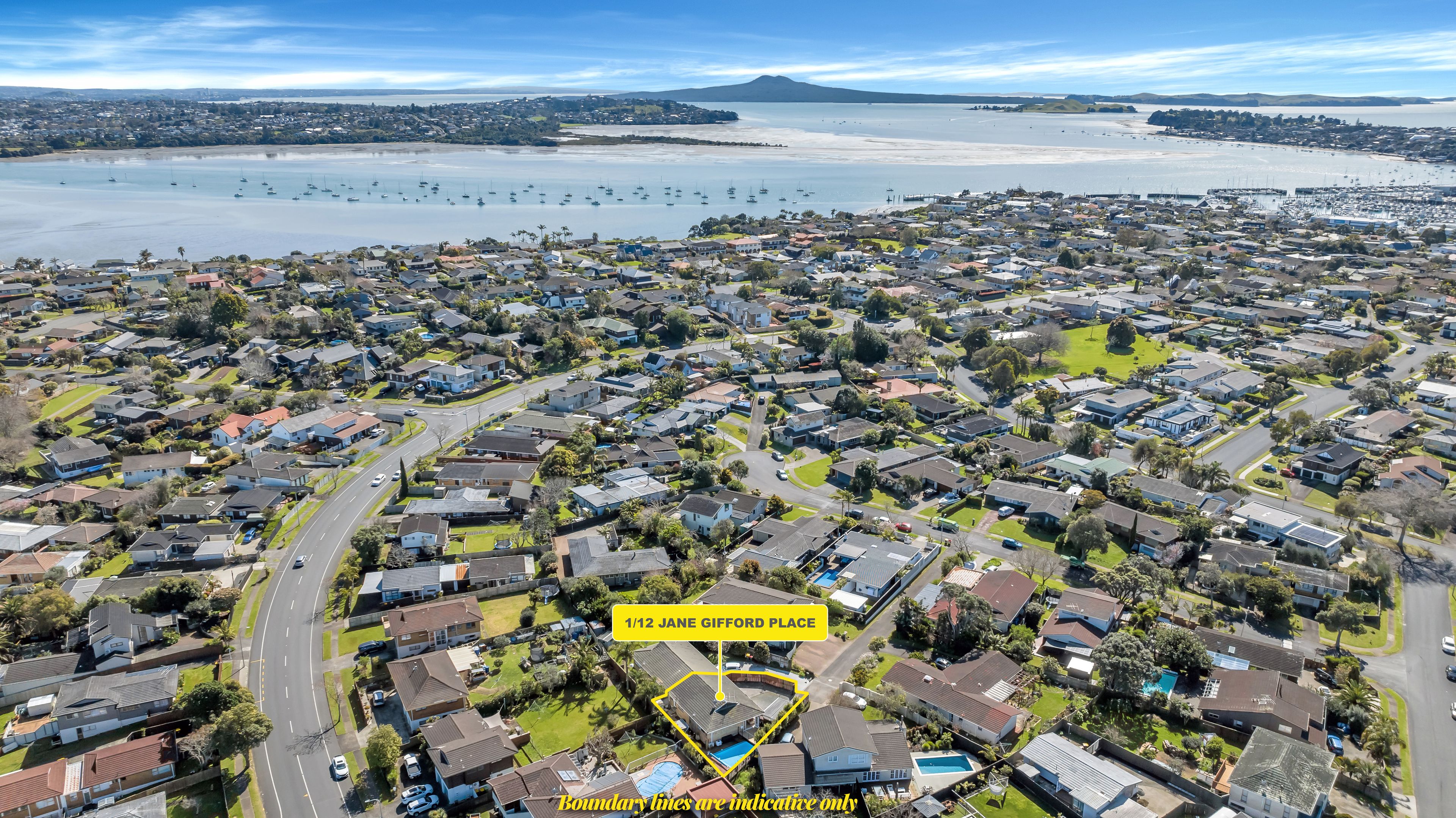 12a Jane Gifford Place, Half Moon Bay, Manukau City
