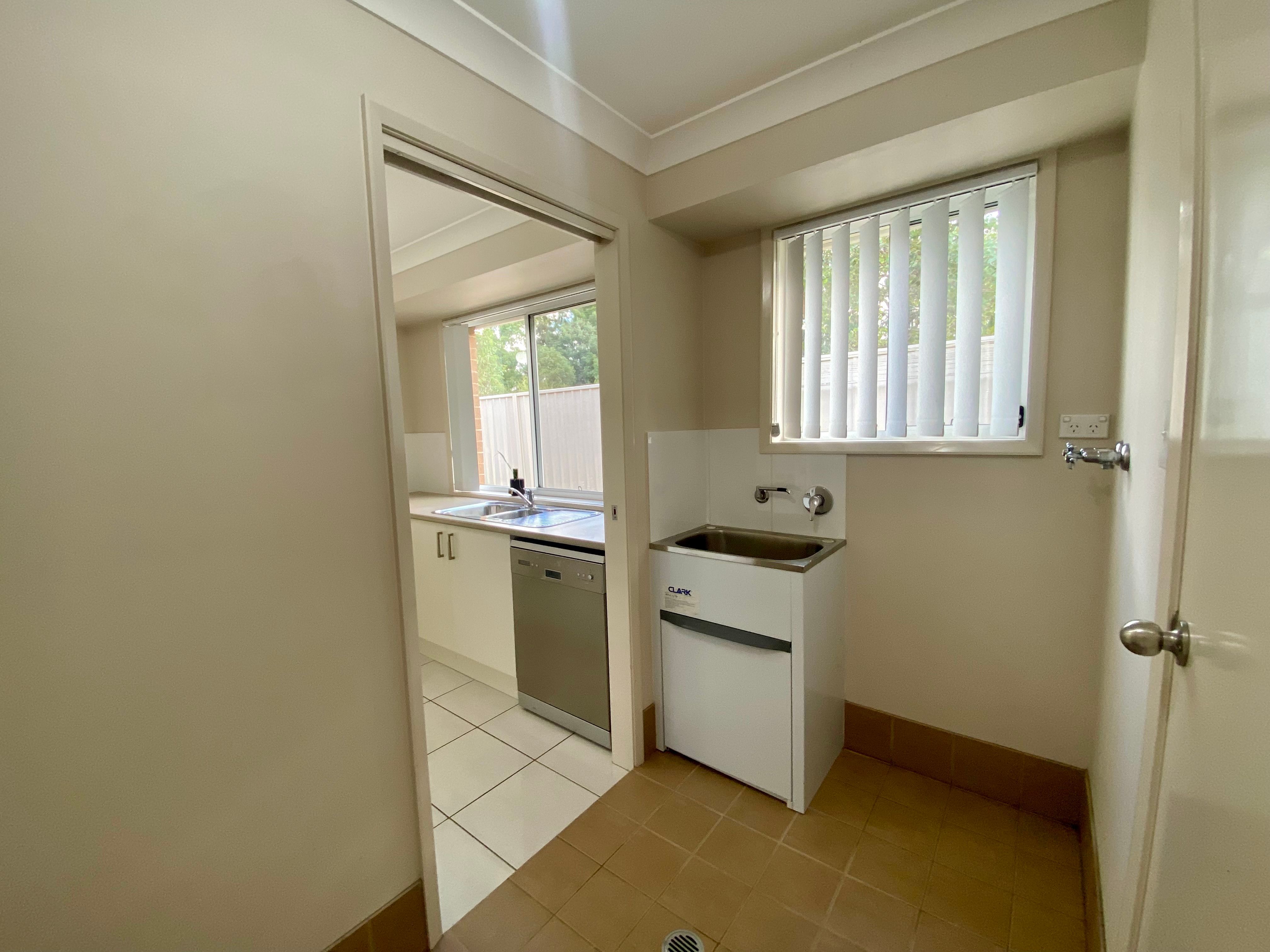 13B Curta Place — photo 10 of 18