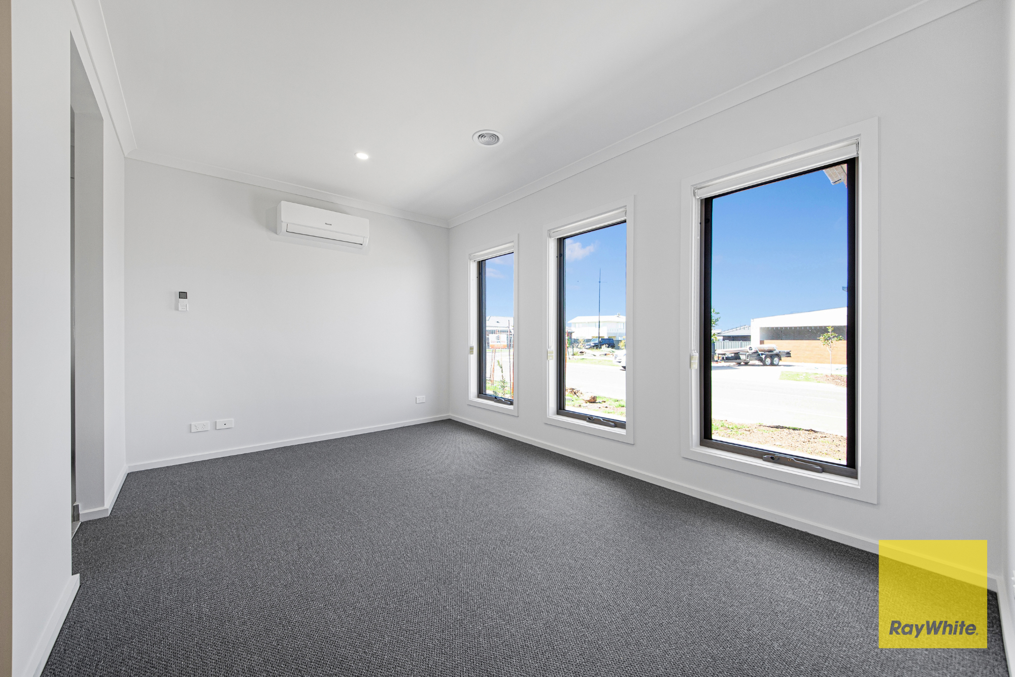 62 Danube Road — photo 8 of 18