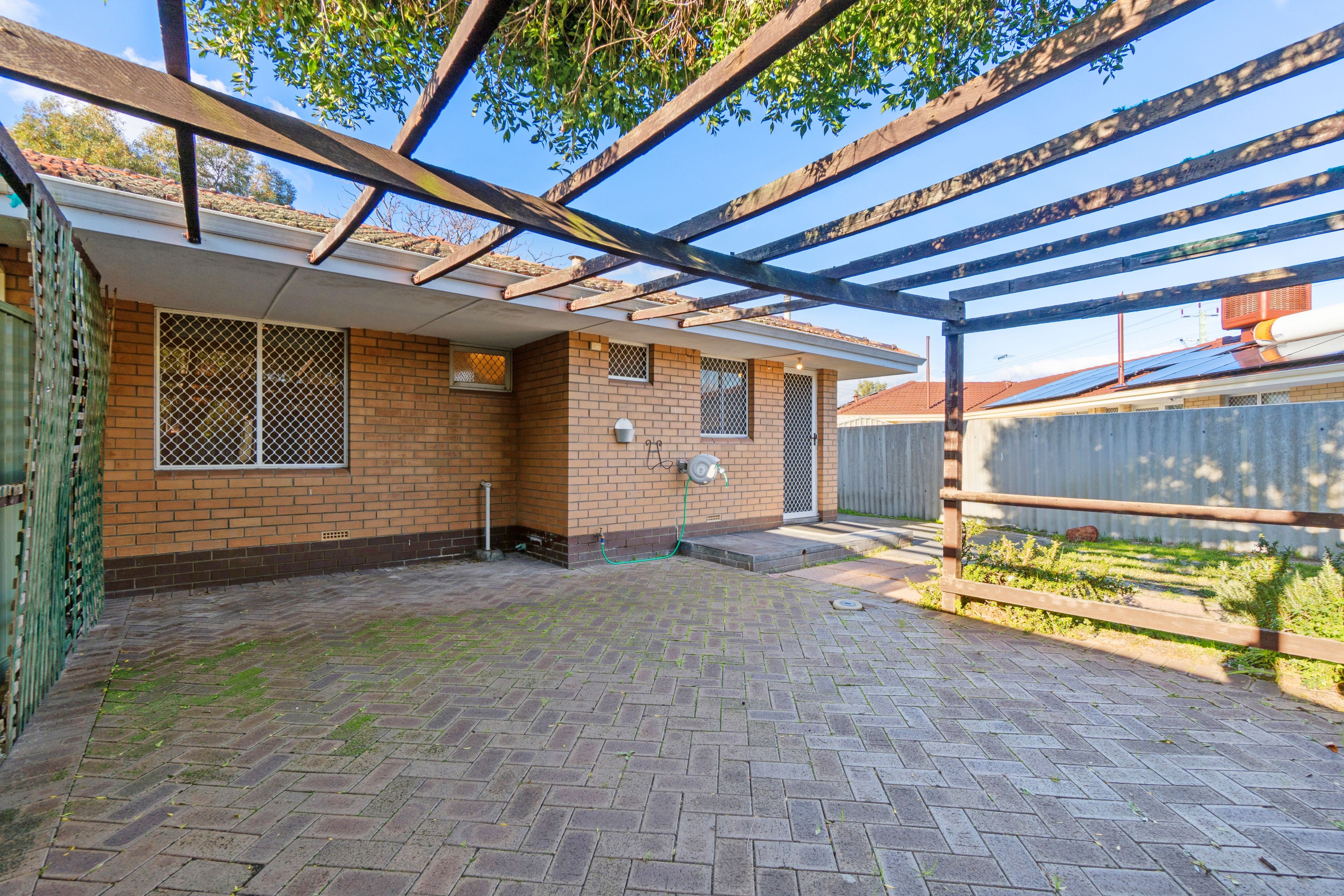 23 Mckay Street — photo 15 of 19