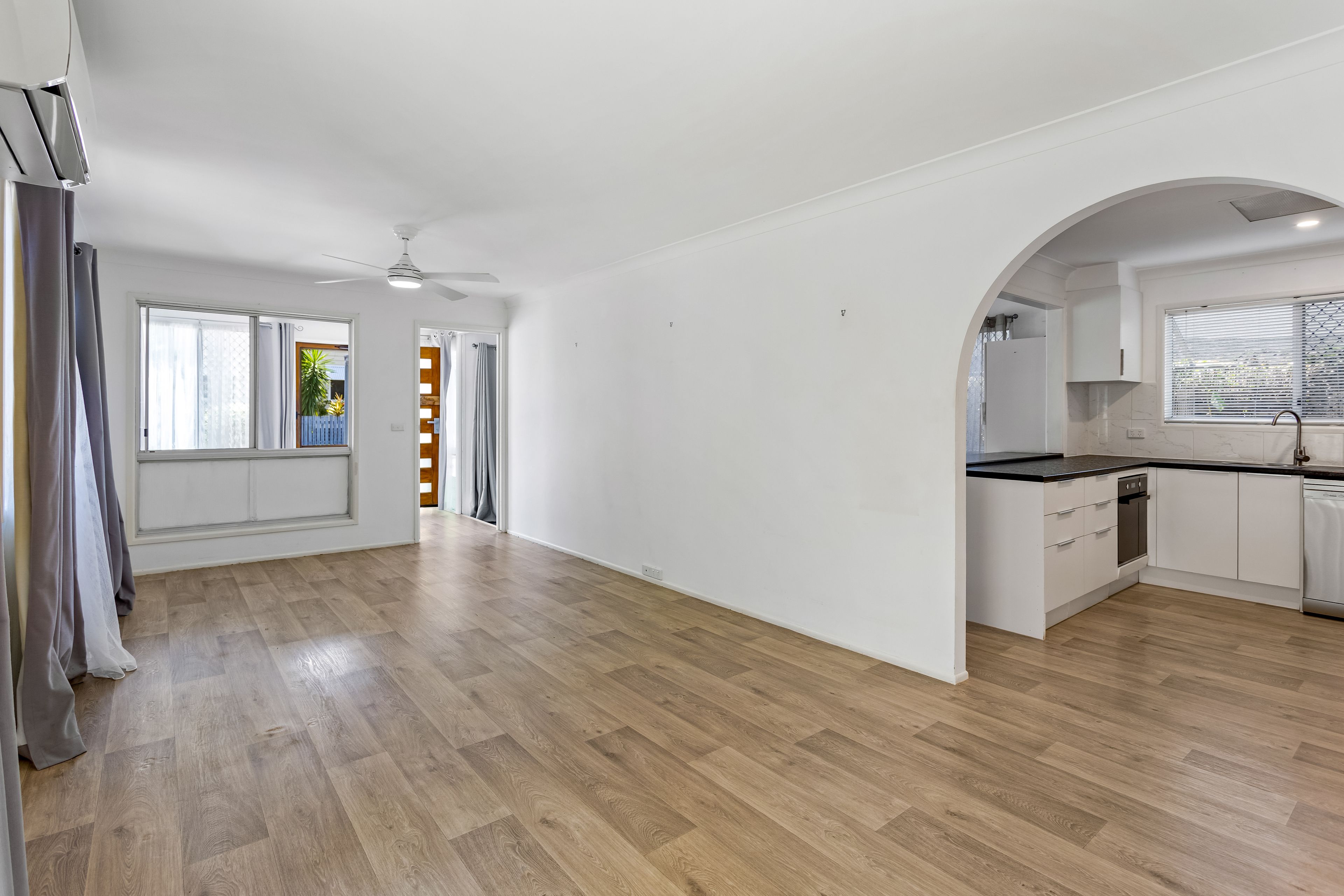 62 Beaufort Place — photo 3 of 10