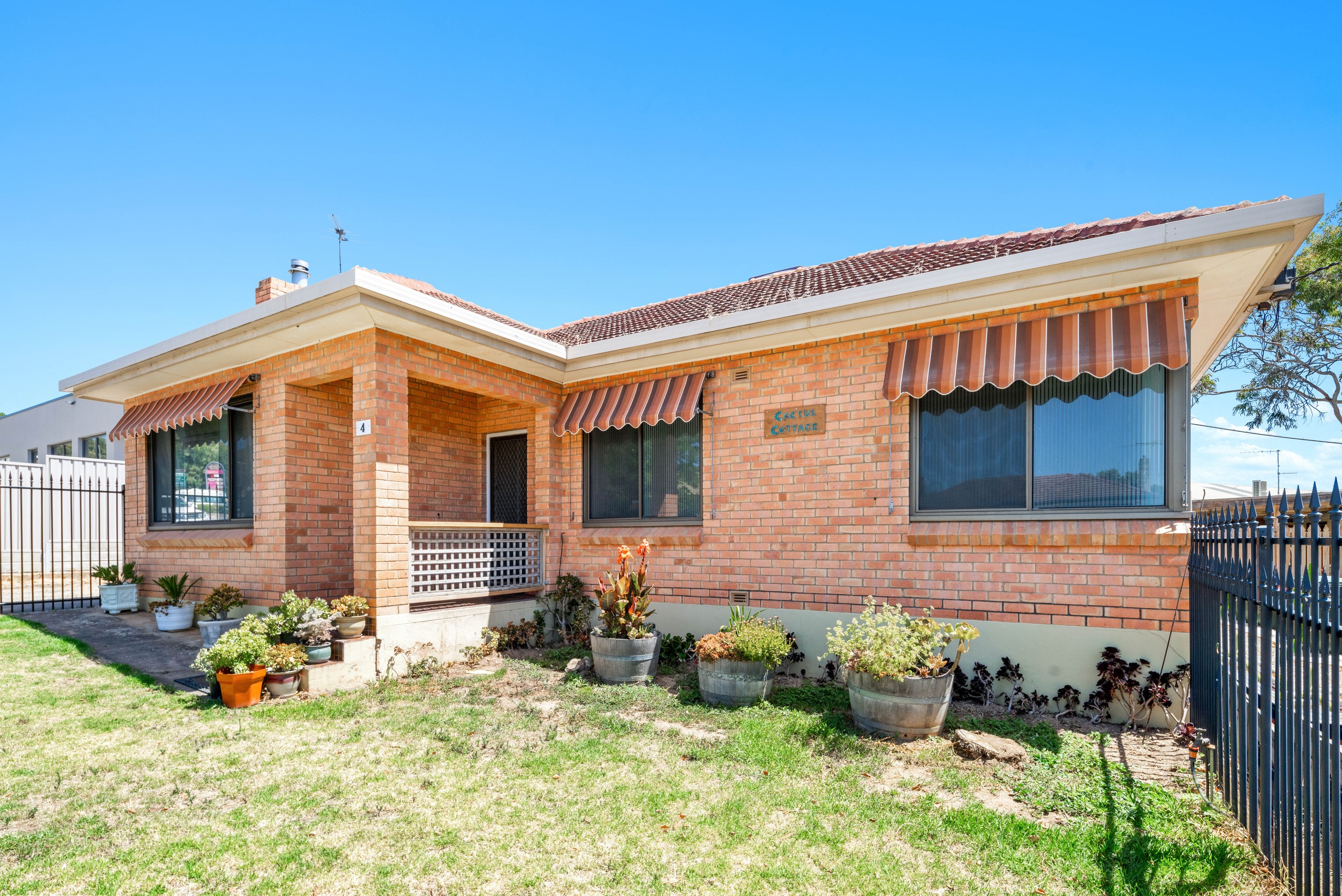 4 Field Street, McLaren Vale, SA 5171