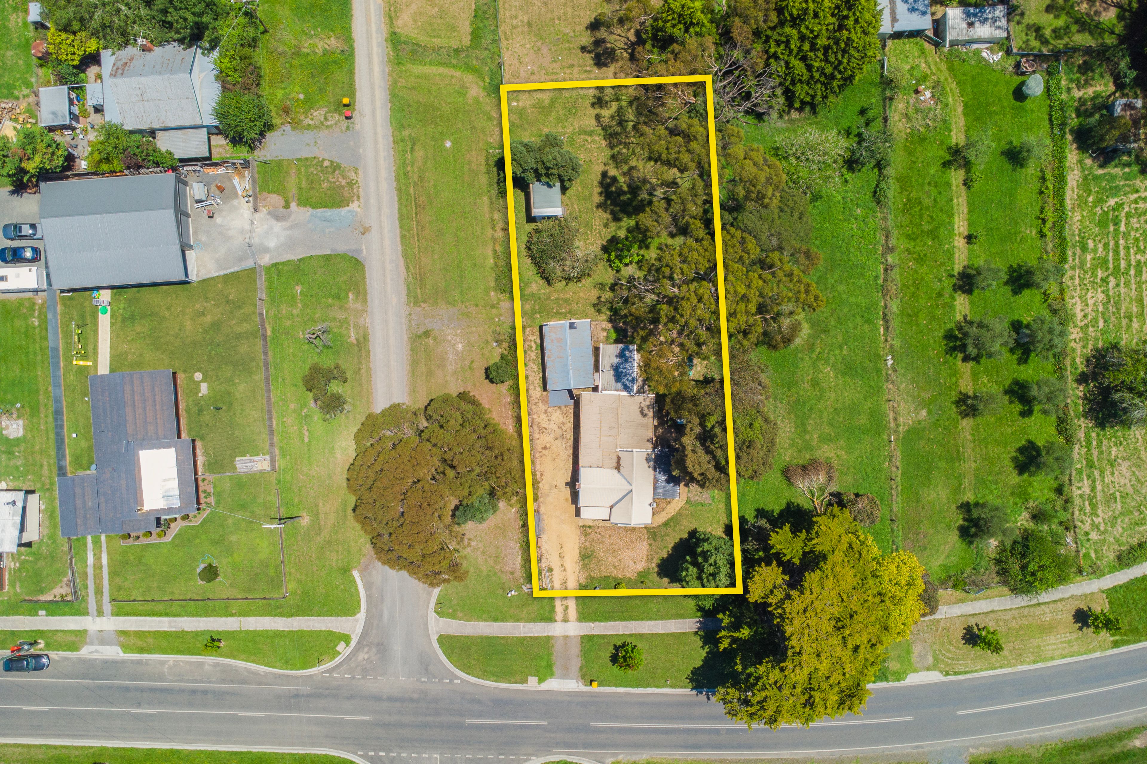 42 Main Road, Mount Egerton, VIC 3352