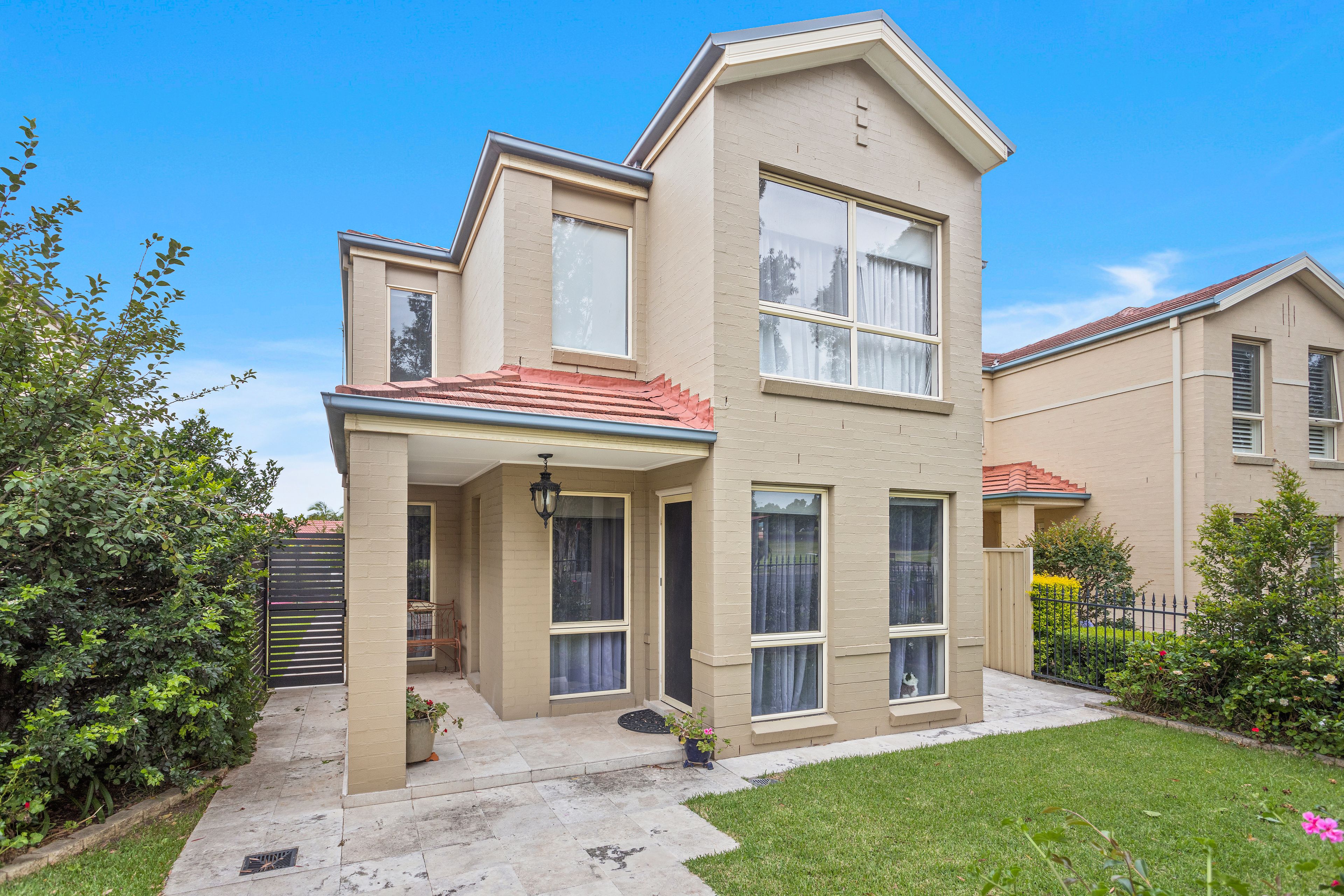 15 Munmorah Circuit, Flinders NSW 2529