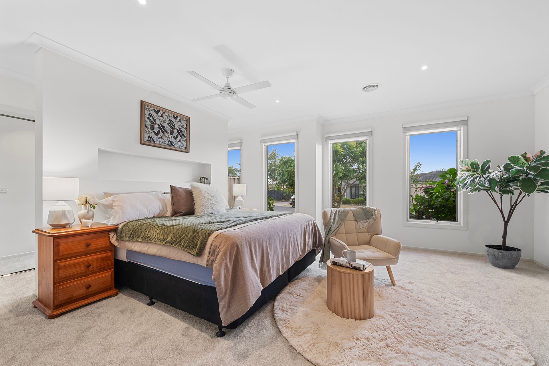 8 Blue Peppermint Court, Lyndhurst, VIC 3975