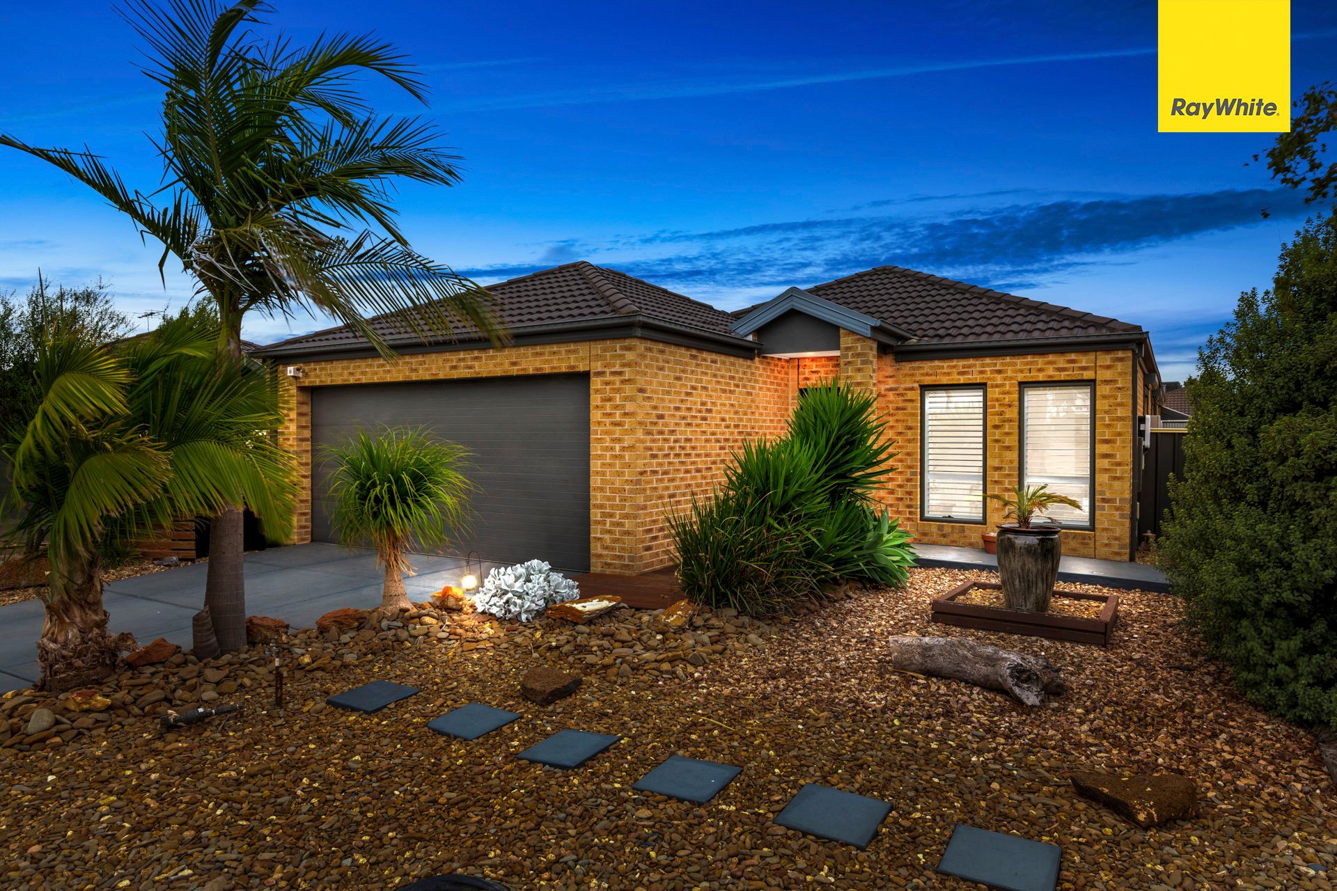 1/8 Ridgeway, Melton West, VIC 3337