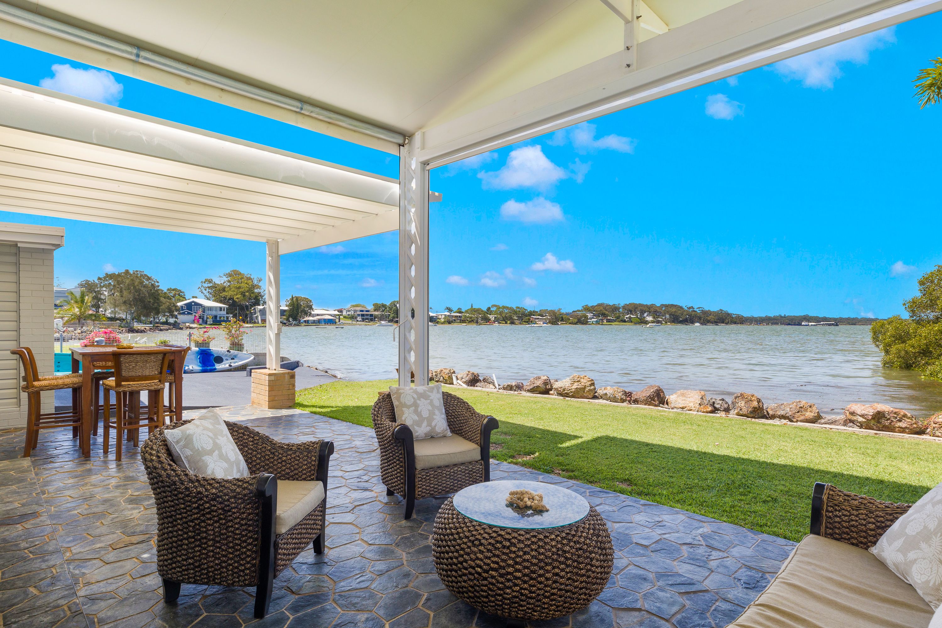 31 Base Street, Victoria Point QLD 4165
