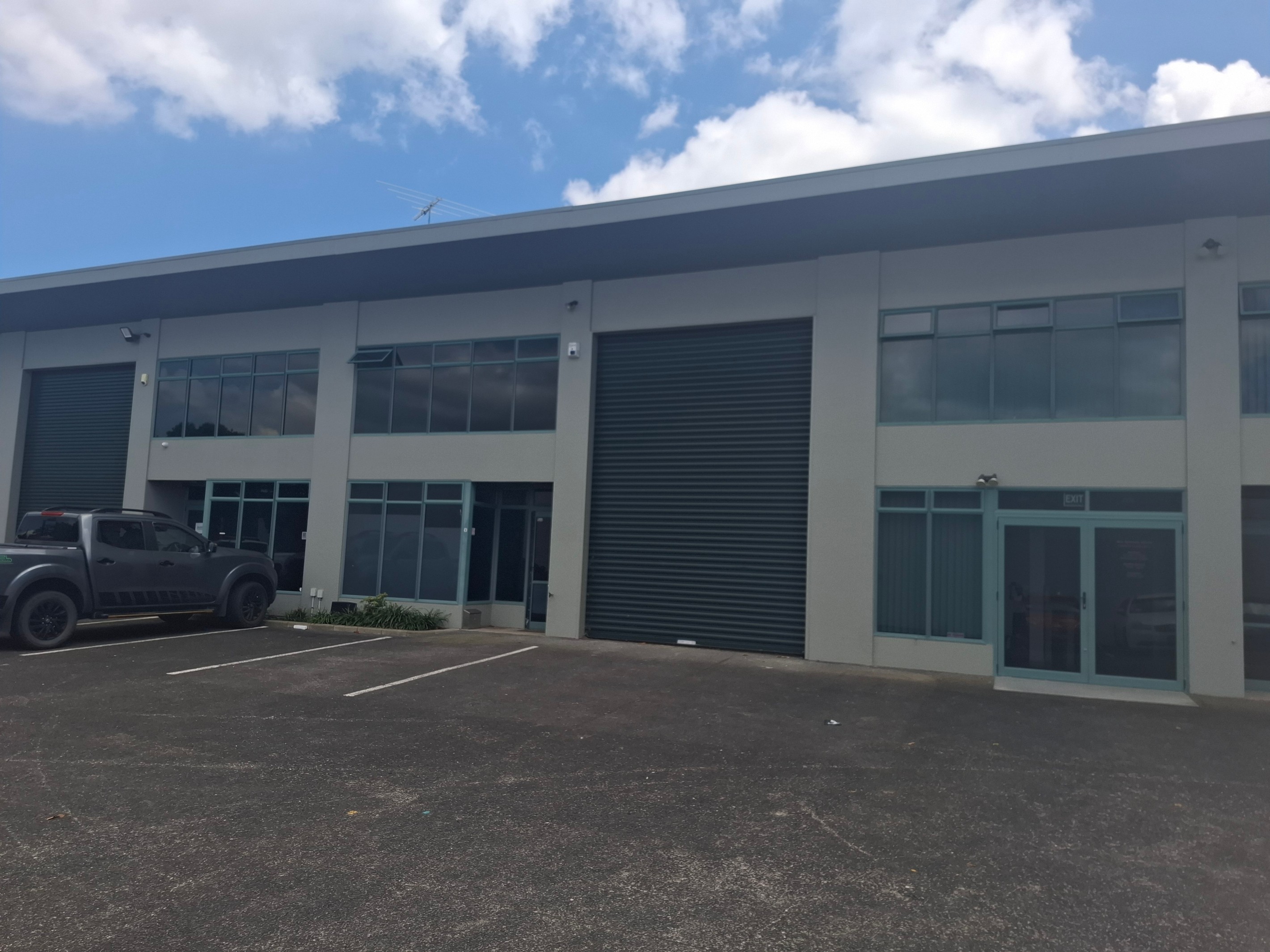 4/15 Paramount Drive, Henderson, Waitakere City