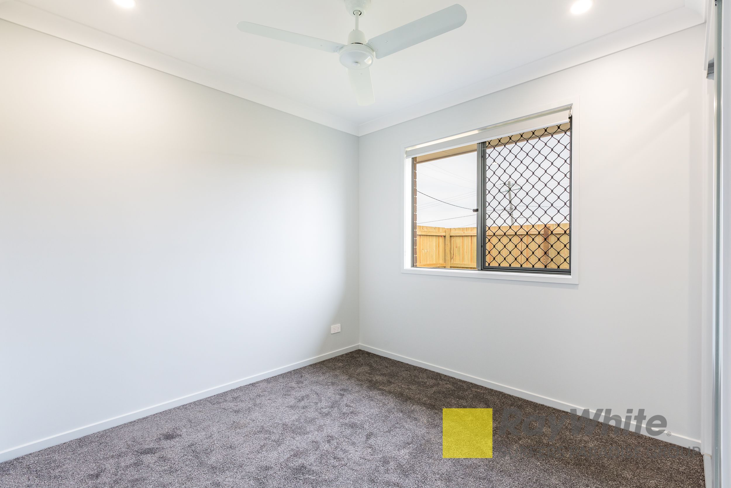 1/4 Pelham Street — photo 9 of 11