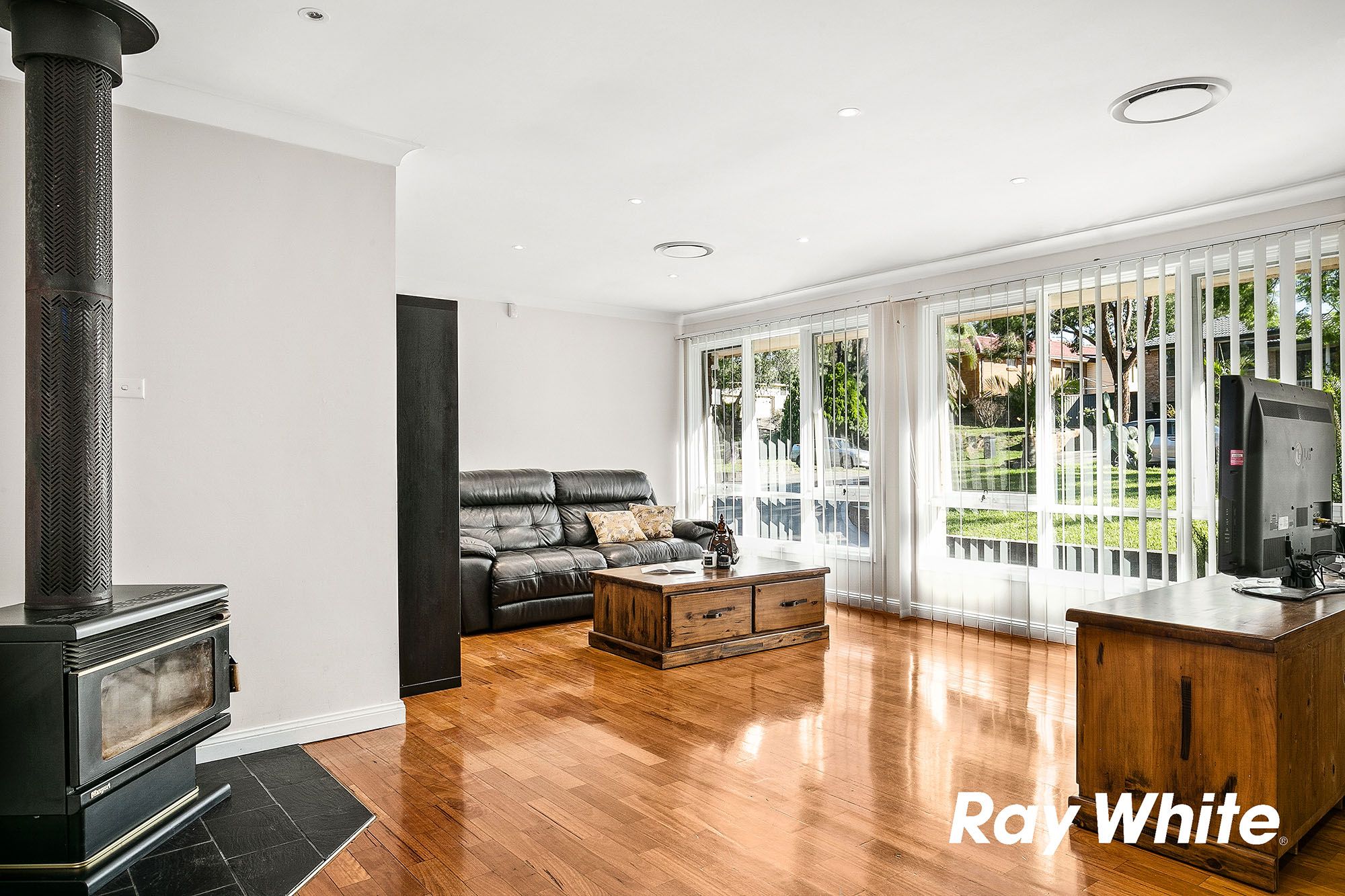 19 Plymouth Crescent, Kings Langley, NSW 2147