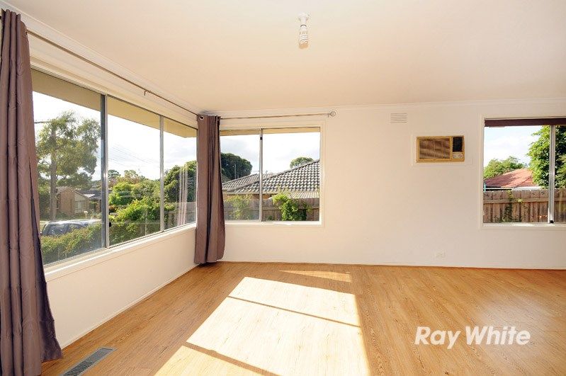 5 Oleosa Court, Frankston, VIC 3199