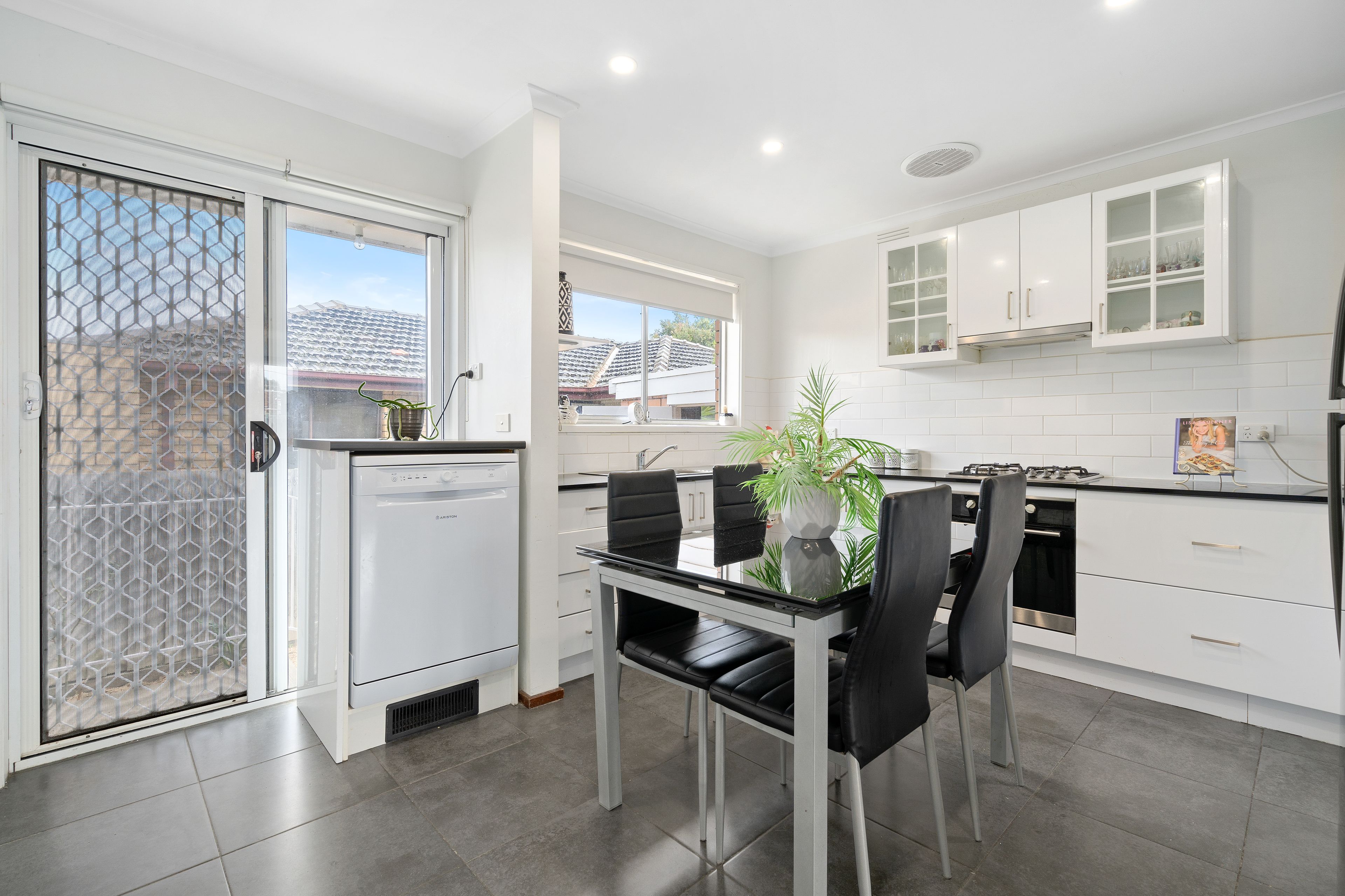 3/125 Henty Street, Reservoir, VIC 3073