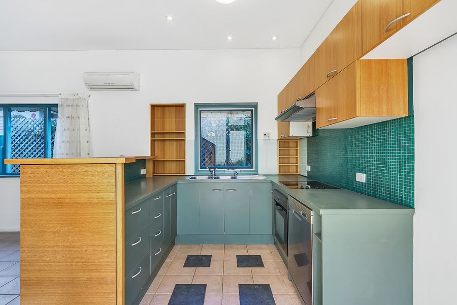 12 Percival Street — photo 3 of 25