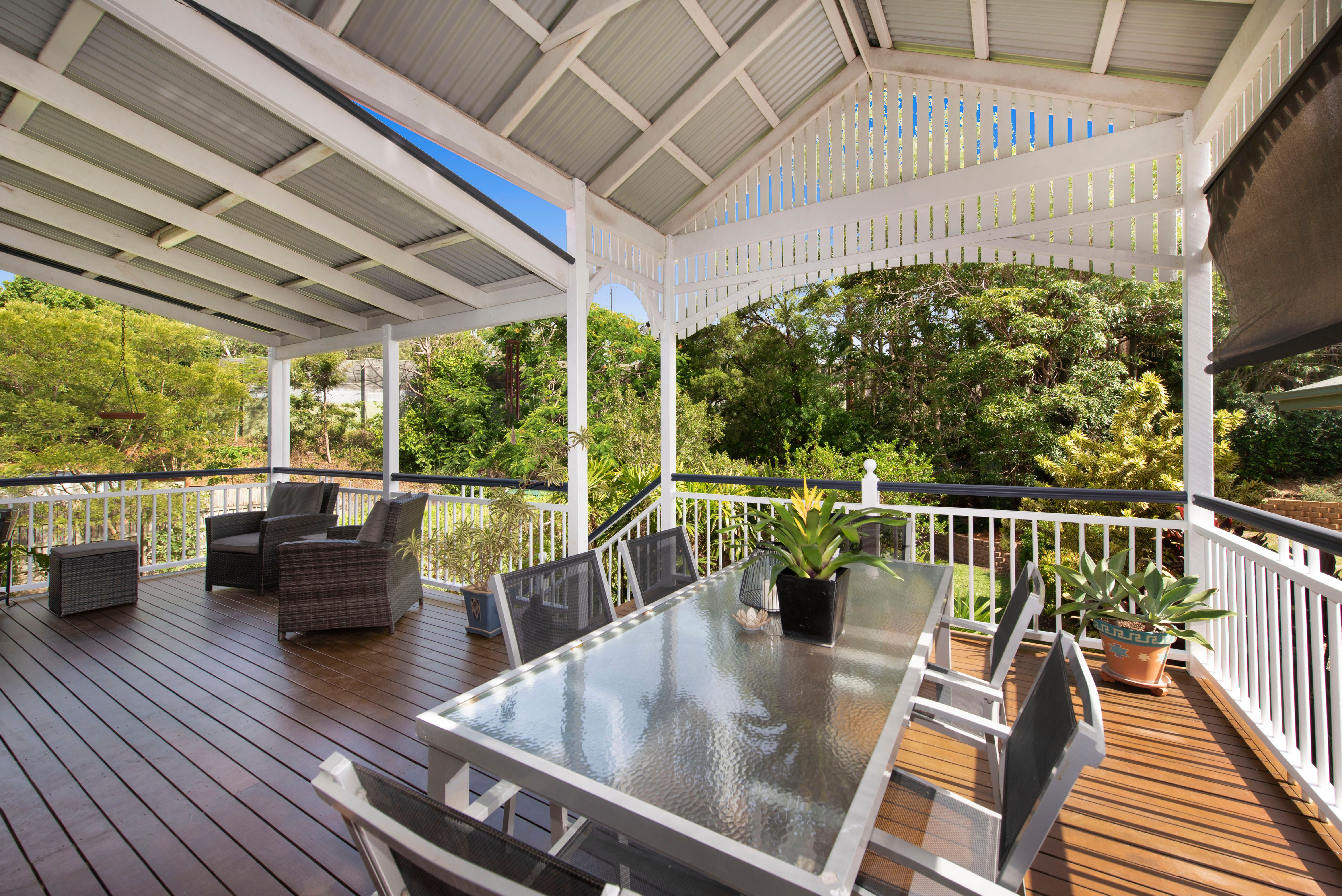 8 Ashby Street, Fairfield, QLD 4103