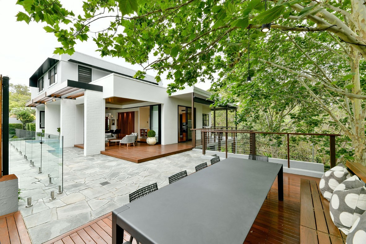 3 Tristania Drive, Bardon, QLD 4065