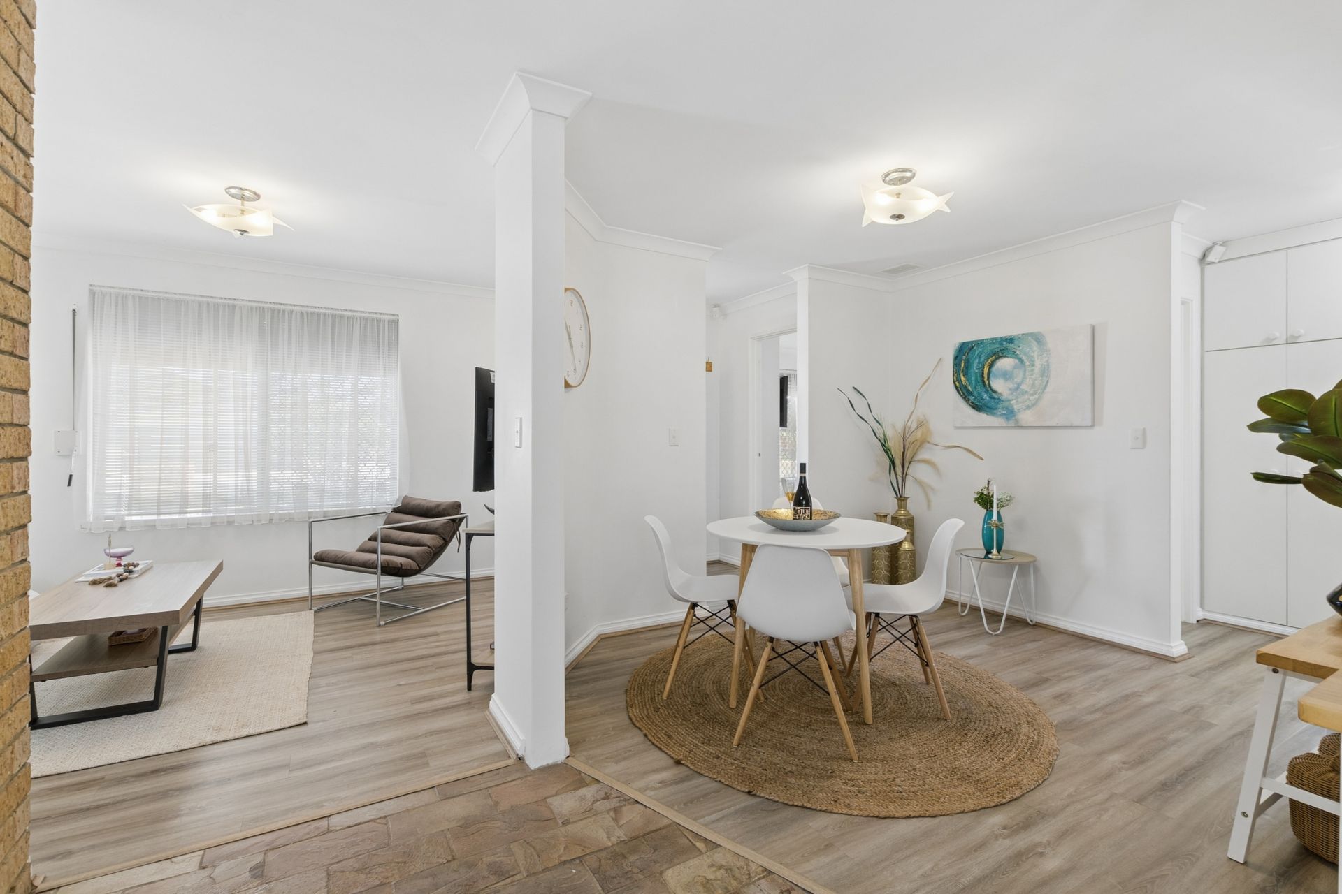 241 Belgravia Street — photo 4 of 30