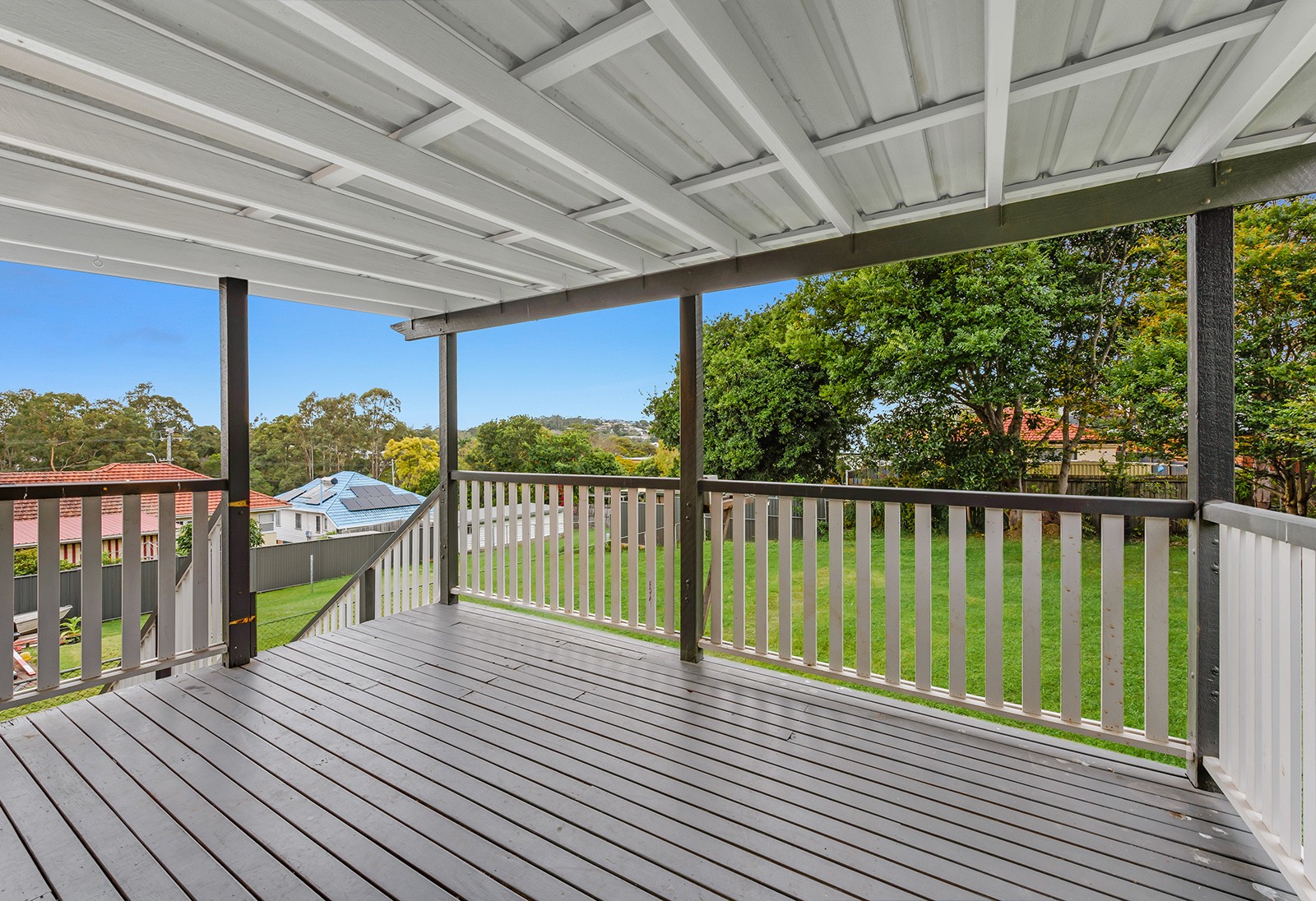 12 Brodie Street, Holland Park West, QLD 4121