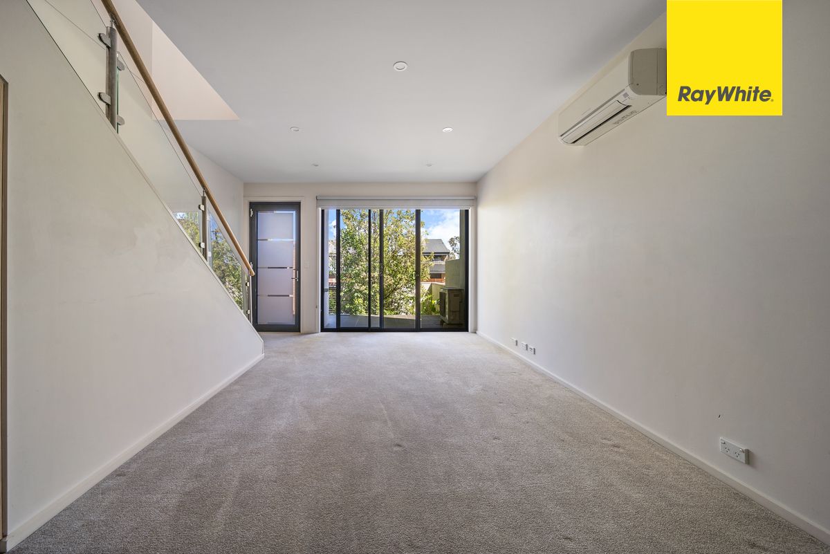 52 Bowman Street, Macquarie, ACT 2614