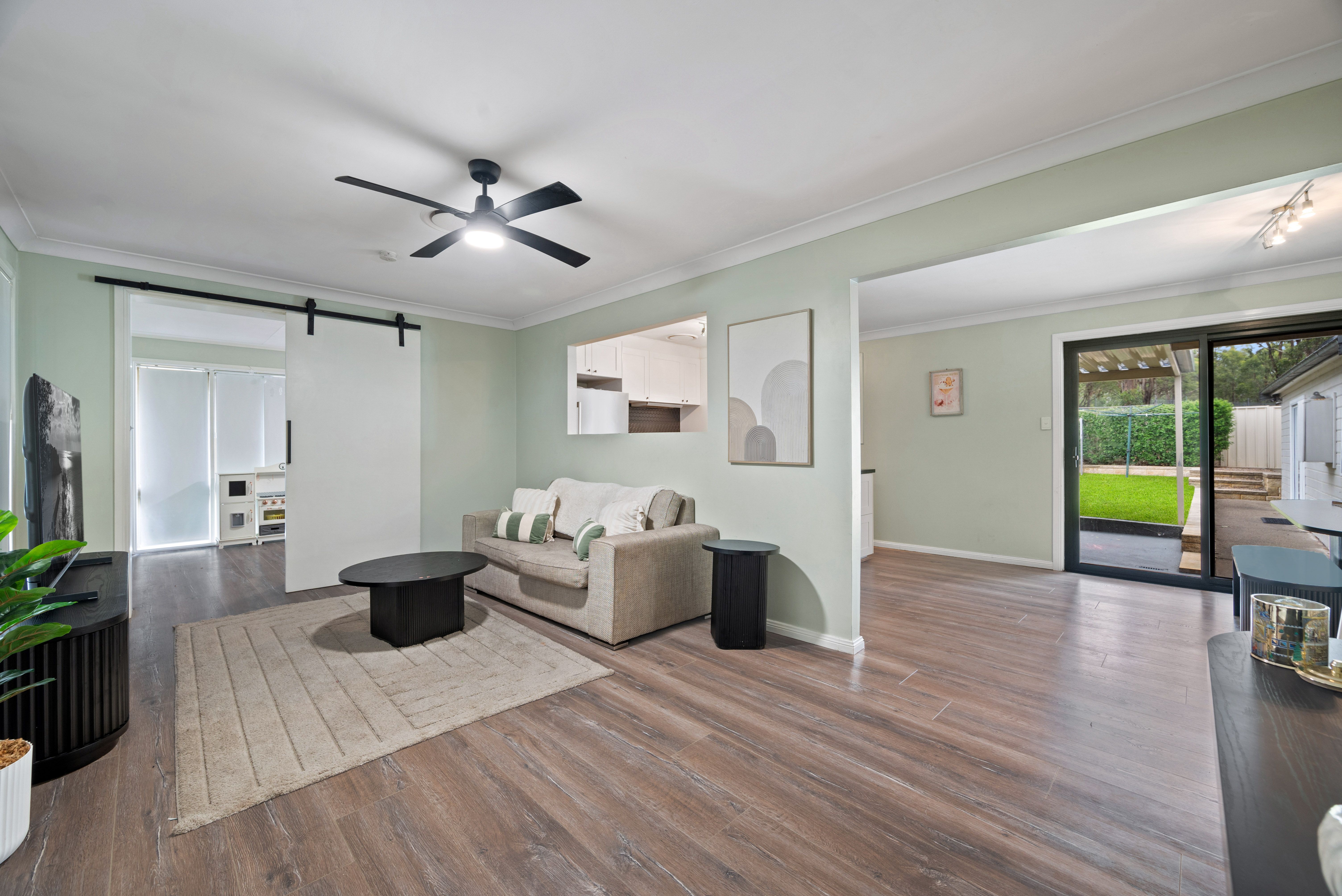 111 Richmond Road, Cambridge Park, NSW 2747