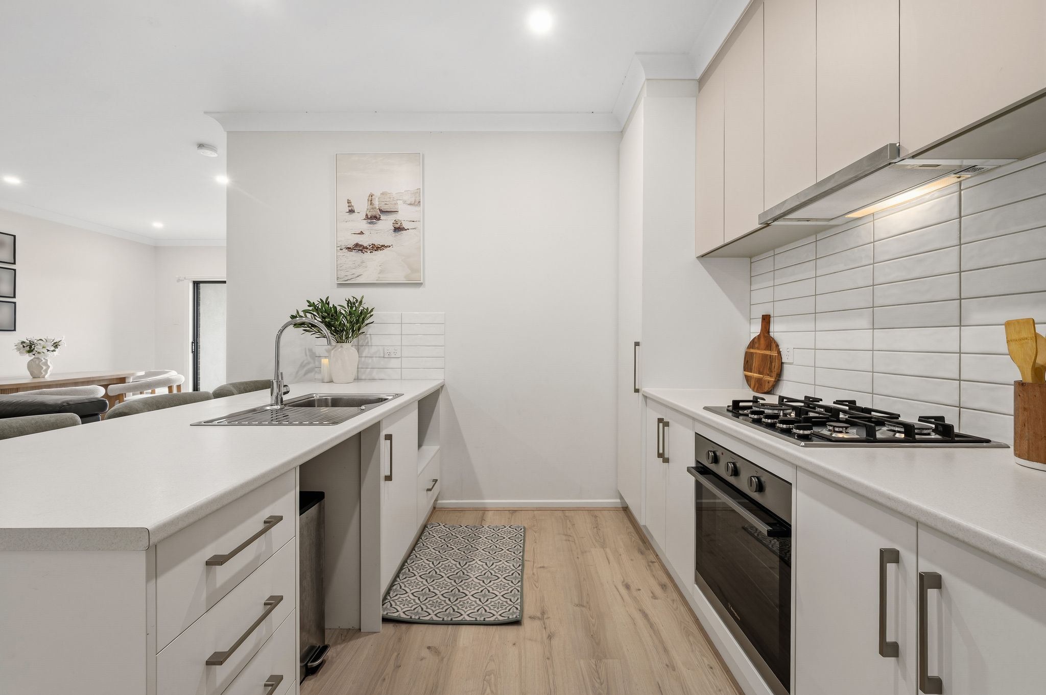 24 Cutana Crescent — photo 5 of 11