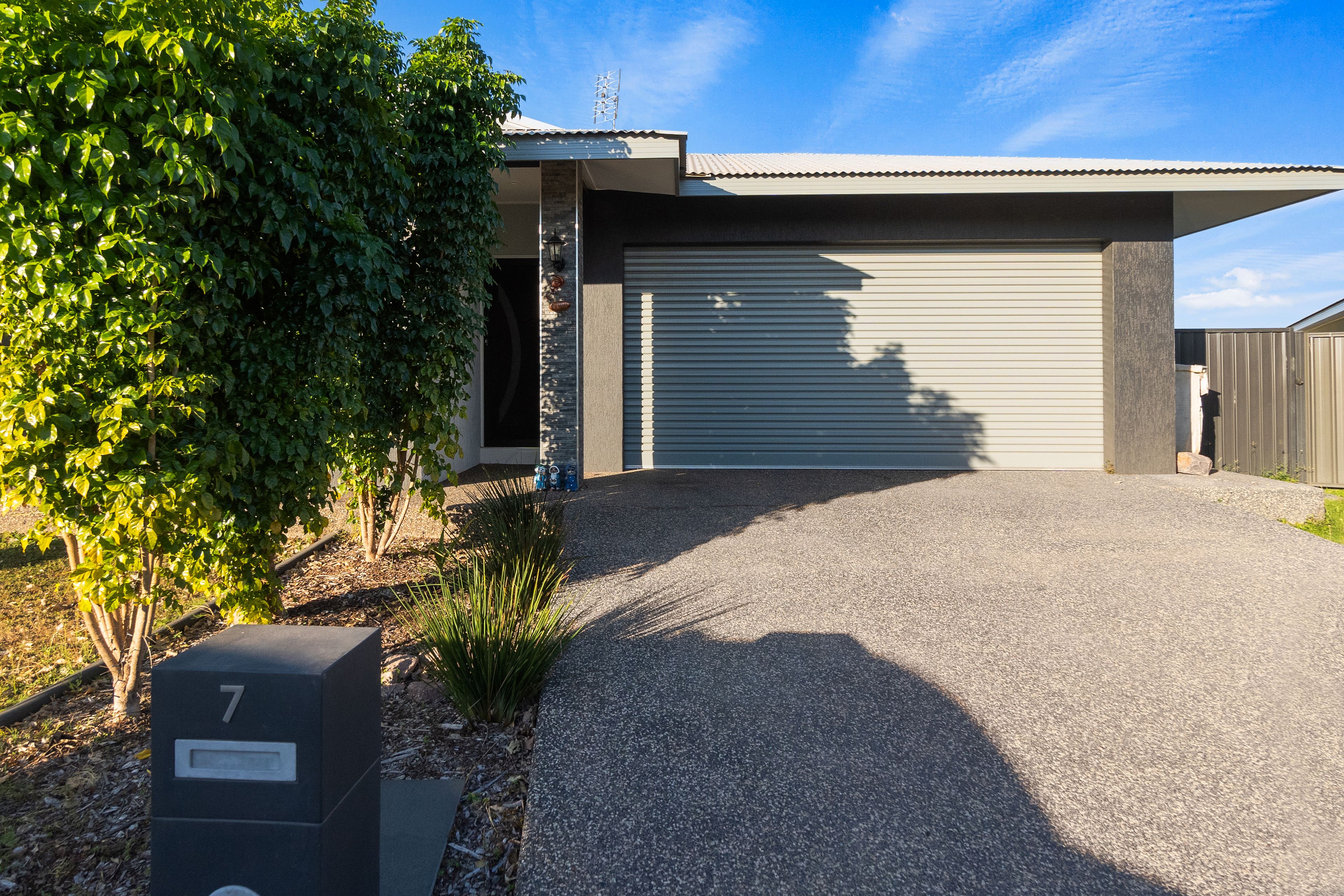 7 Batswing Street — photo 5 of 23