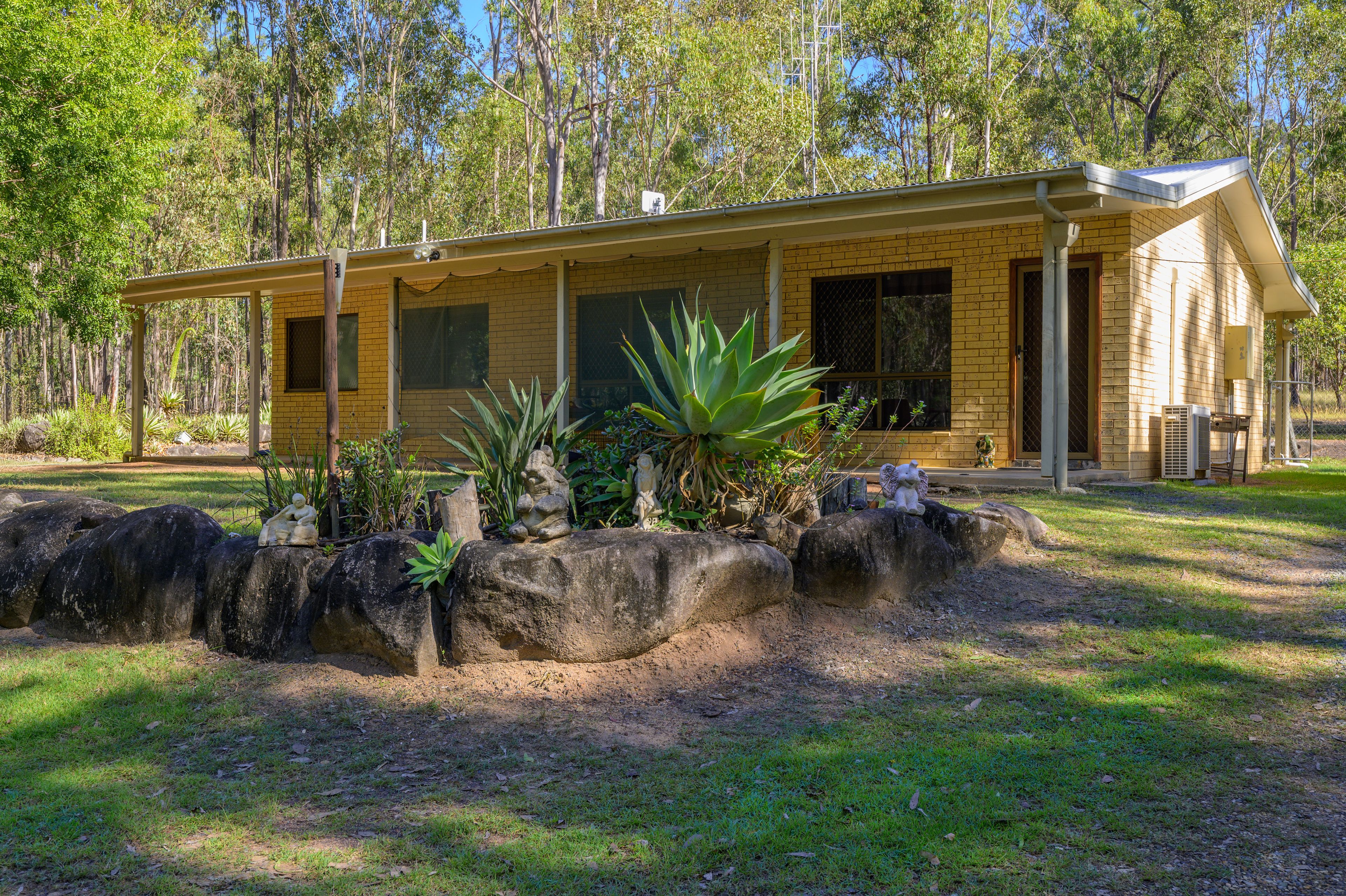 209 Cliff Jones Road, Curra, QLD 4570