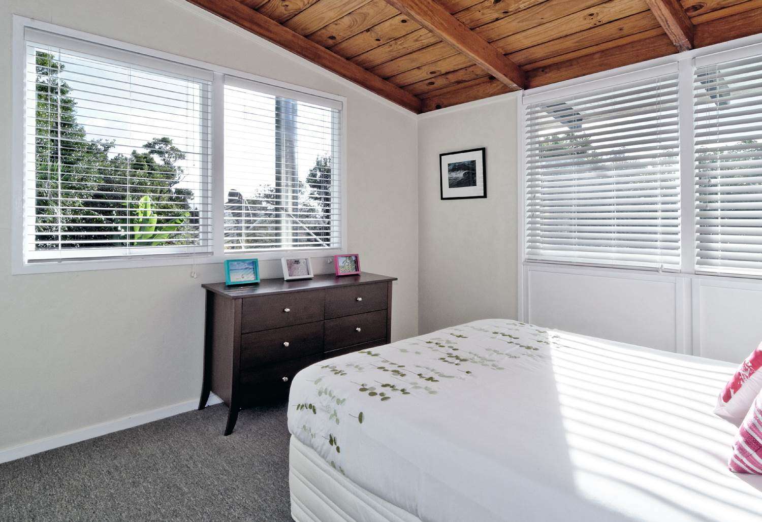 263B Titirangi Road photo 7