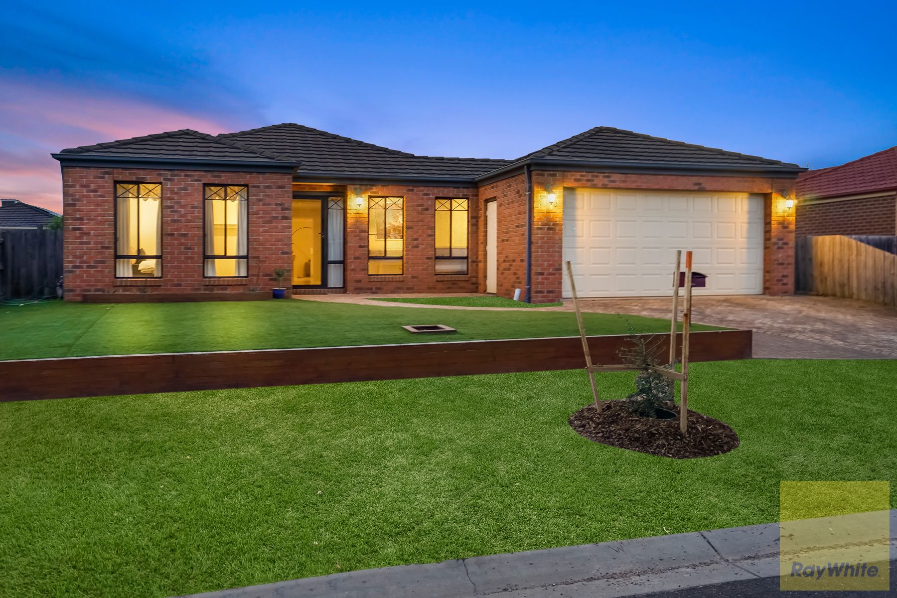 8 Joybells Crescent, Tarneit, VIC 3029