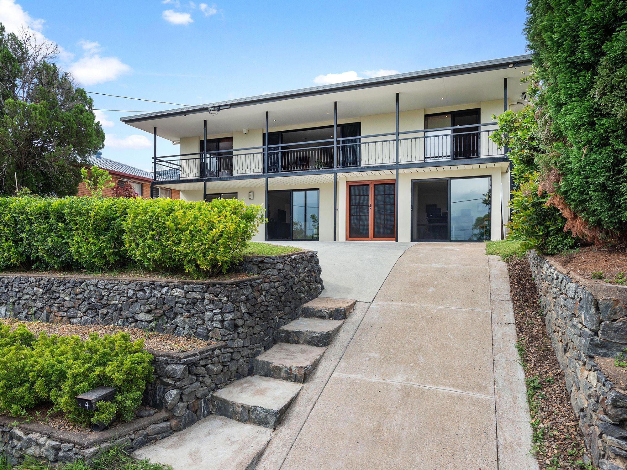 4 Derrick Street, Moorooka, QLD 4105