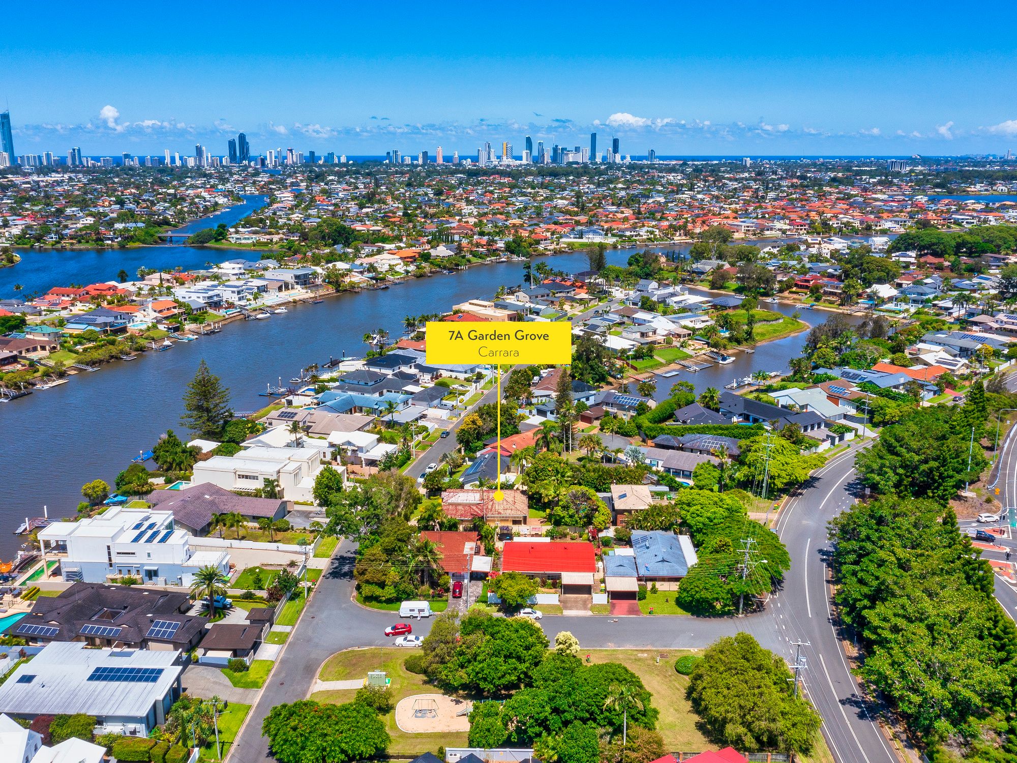 7A Garden Grove, Carrara, QLD 4211